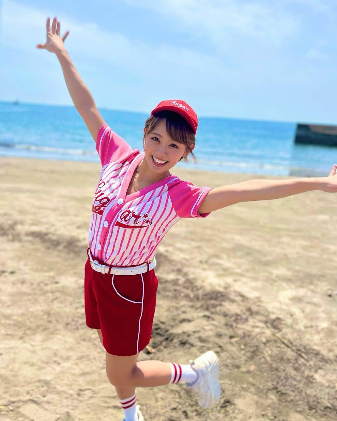 亜矢みつき（神谷充希）さんのインスタグラム写真 - (亜矢みつき（神谷充希）Instagram)「ビューン✈️🌊 あわびスプラッシュ MV撮影中💋 出来上がり楽しみしててね☀️😘 #mv #musicvideo #jpop #music #single  #mv撮影」5月30日 14時50分 - ma.yamitsuki