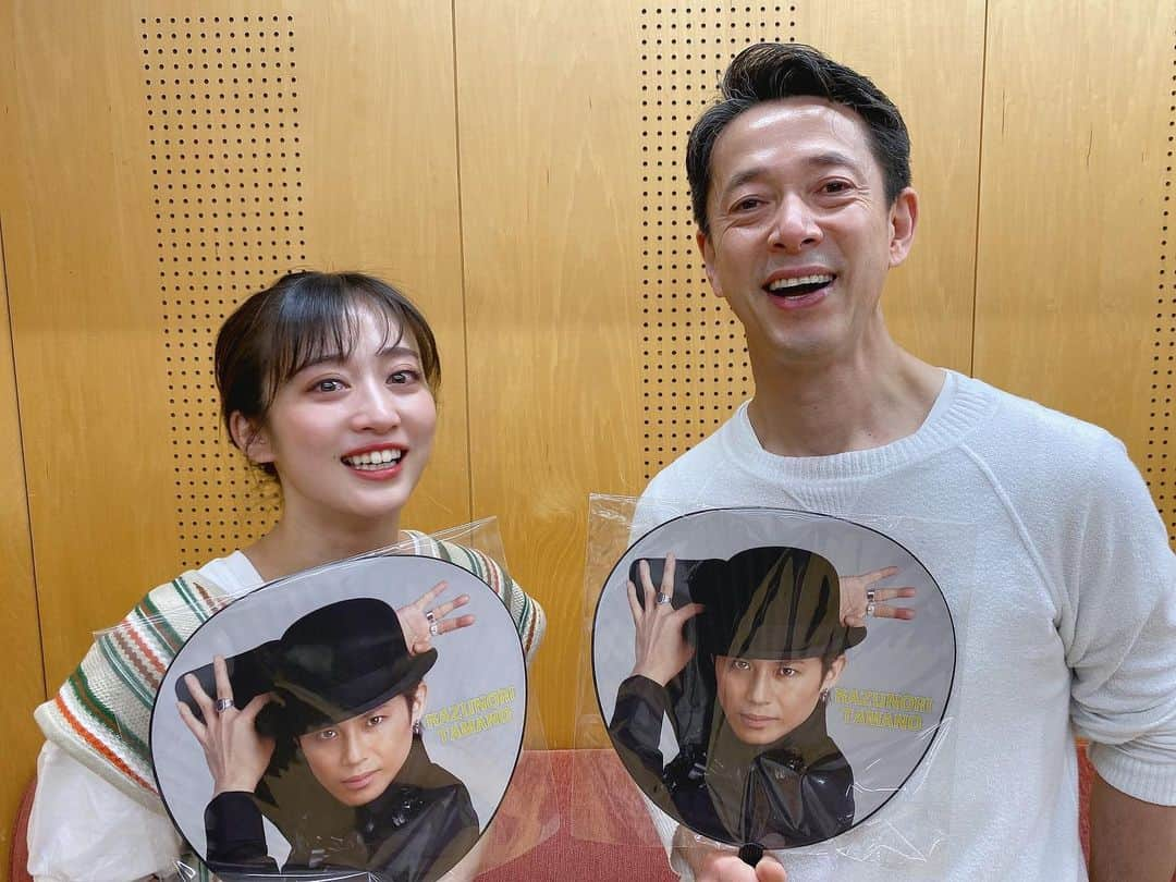 川上千尋さんのインスタグラム写真 - (川上千尋Instagram)「ダンスのペアだった西川さん💃🏻🕺🏻  お稽古が始まってから本番が終わるまで、 西川さんの真面目な姿勢に刺激を受けておりました。  最後の最後にも嬉しくて人生の糧になるような言葉をいただき、感謝の気持ちでいっぱいです☺️  また共演できるように頑張ります✊🏻  #吉本新喜劇 #NMB48 #ぐれいてすとな笑まん #ダンス #ペア #目力  #これぞ #泣き笑い 🤣」5月30日 19時51分 - this_chihhi