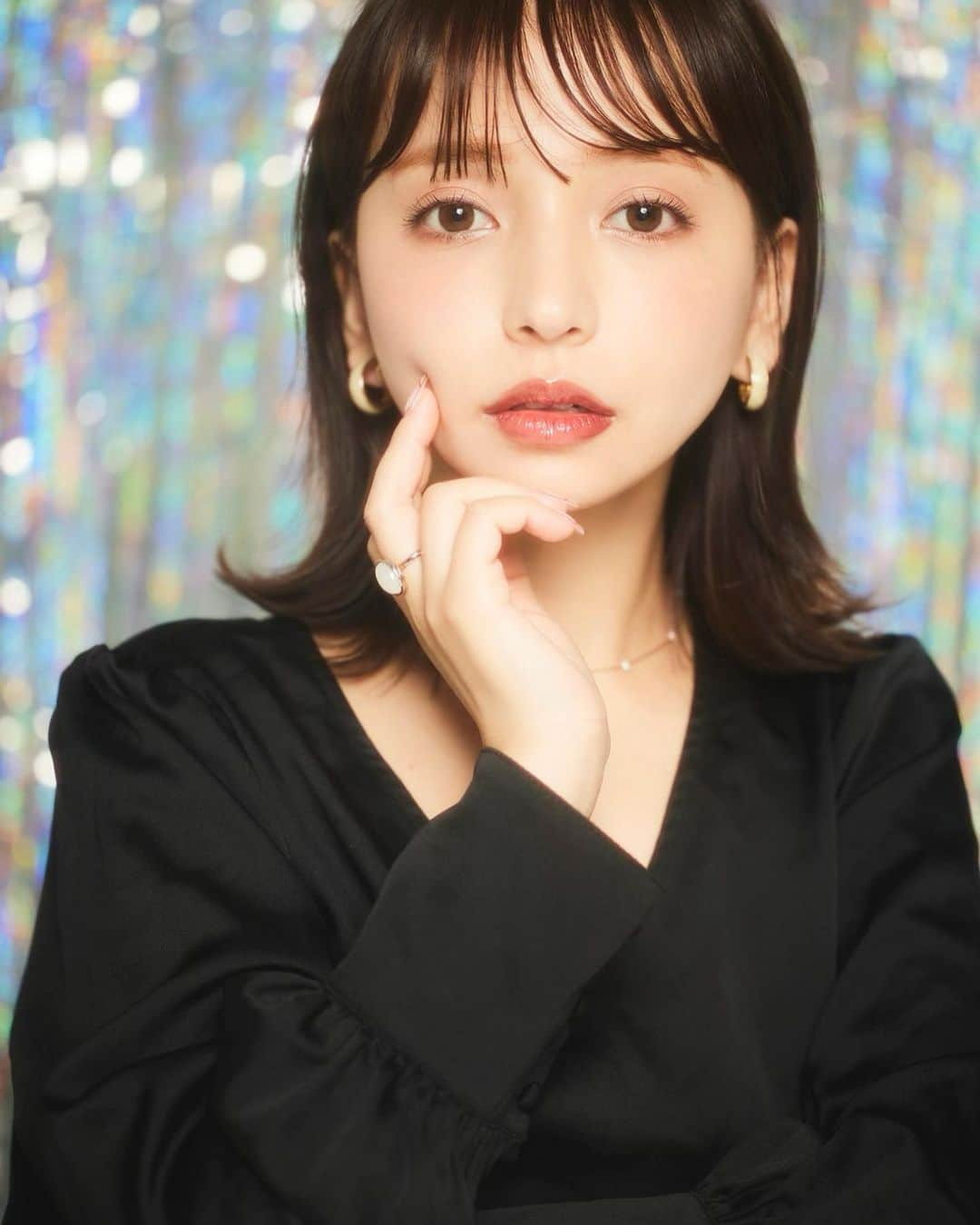 平尾優美花（ゆみちぃ）さんのインスタグラム写真 - (平尾優美花（ゆみちぃ）Instagram)「ビューティ撮っていただきました📸💄 @bunbun_1031 @hairmake_satomi_katsuragi はじめましてのおふたり、とってもたのしかった〜！！  何枚目がいいかなぁ？」5月30日 20時59分 - hirao_yumika