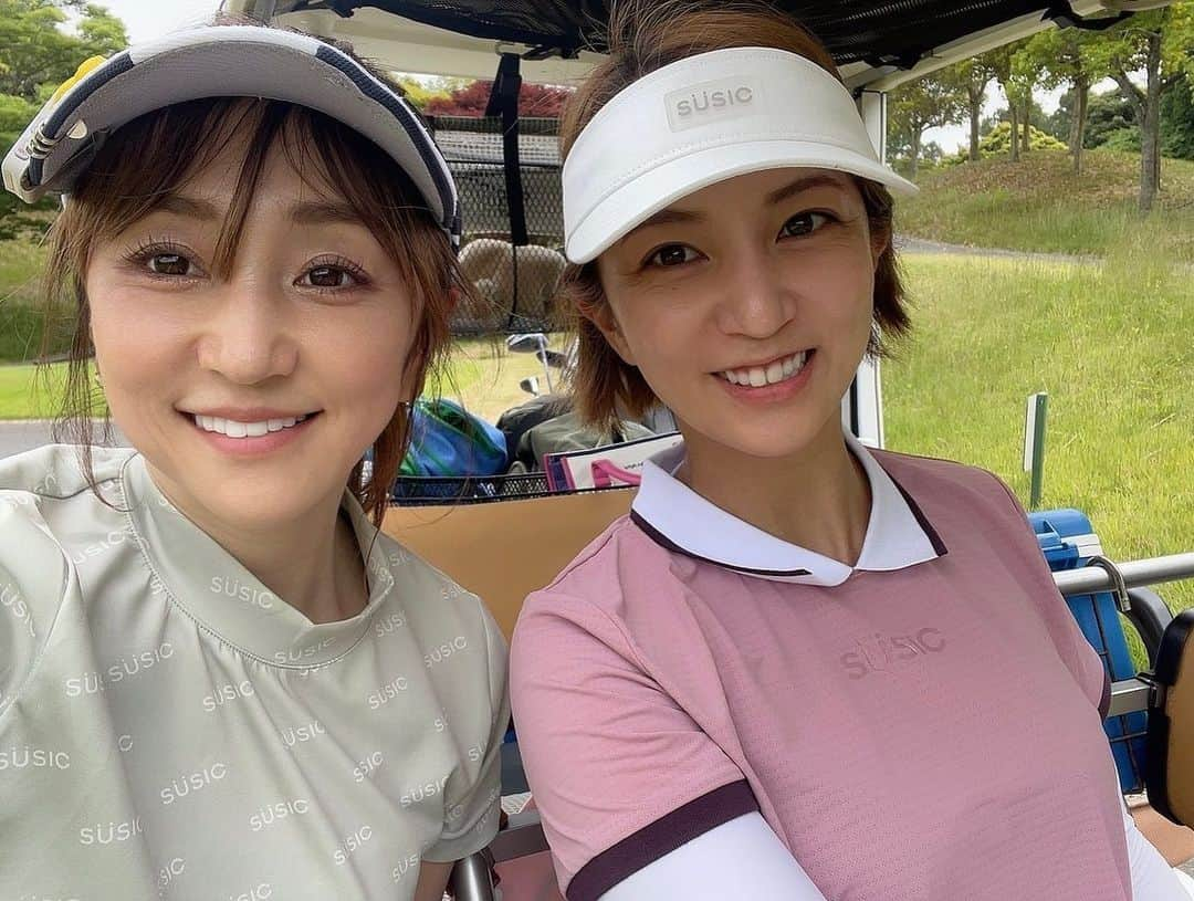 KONANさんのインスタグラム写真 - (KONANInstagram)「ここ最近の⛳️💓 . . 全然アップしてないからまとめて😆（雑っ！笑） . . ヒジが痛いけど、それでも⛳️楽しんでます❣️笑 . . wear/ @susic_golf  . . #golf #ゴルフウェアレディース #susic #ゴルフ女子」5月31日 12時15分 - konanyade