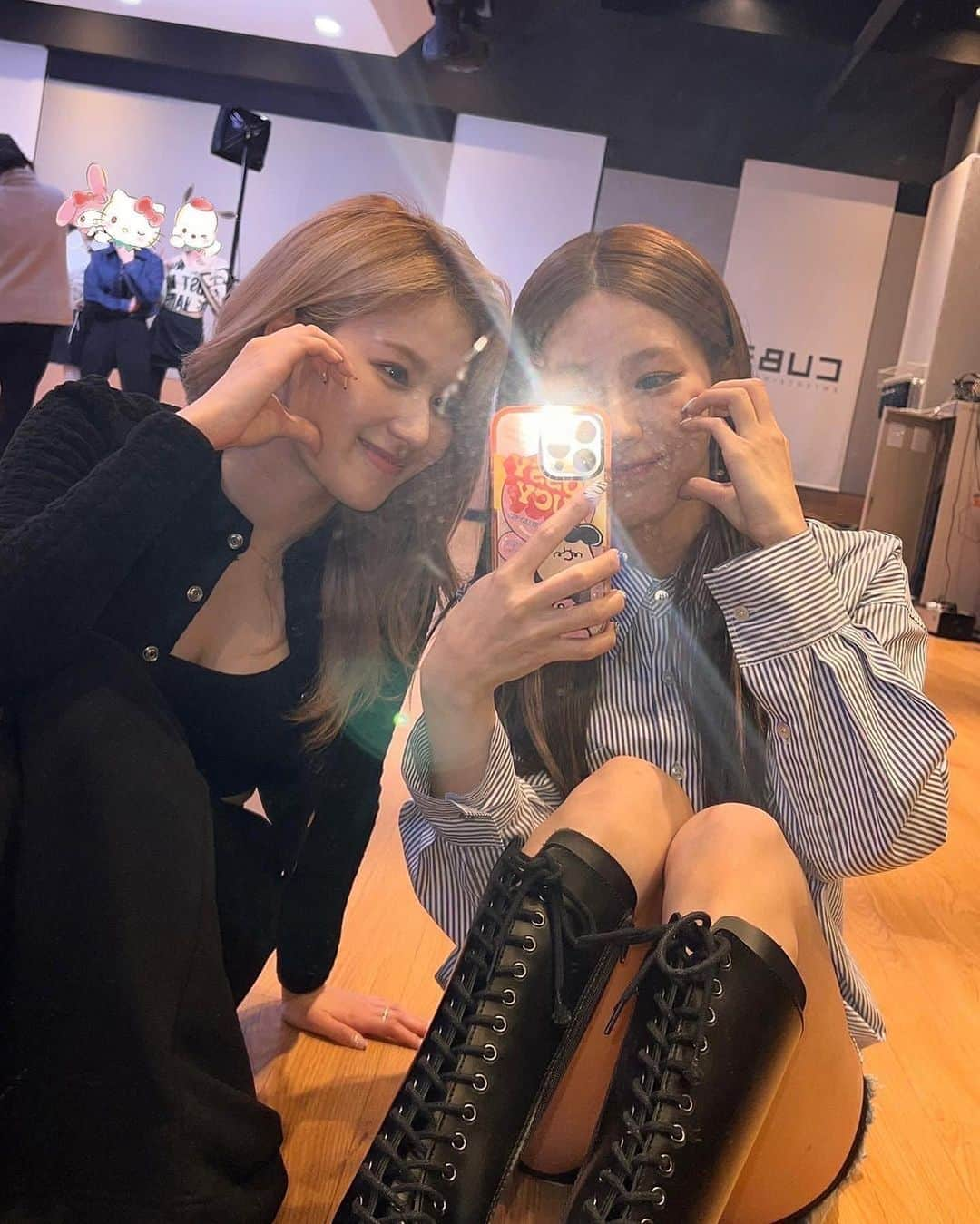 さなさんのインスタグラム写真 - (さなInstagram)「내 초로깅🌱👩‍❤️‍💋‍👩💚」5月31日 14時22分 - m.by__sana