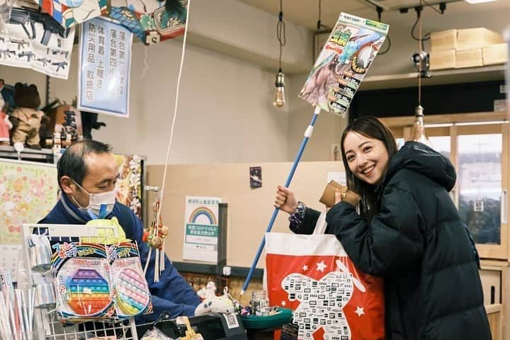 佐々木希さんのインスタグラム写真 - (佐々木希Instagram)「#東京カレンダー 「本能」企画。 本気でプラモデル作りました🛻  おもちゃ屋さんで、プライベート用にも色々GET👾」5月31日 16時22分 - nozomisasaki_official