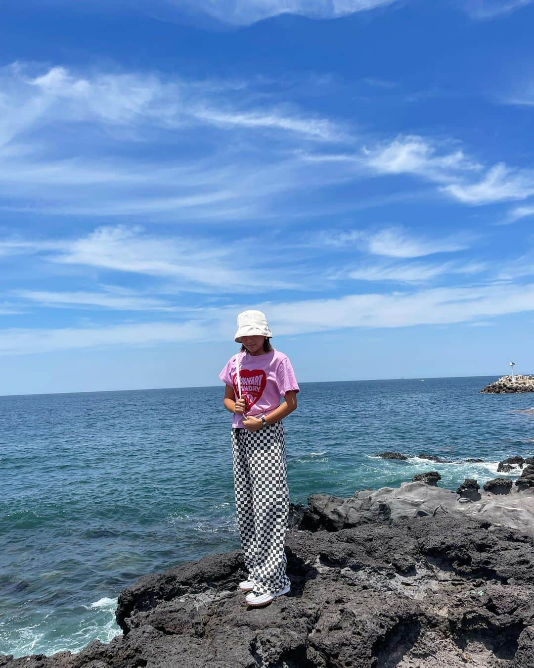 イ・ボミさんのインスタグラム写真 - (イ・ボミInstagram)「- jeju🌊💖」5月31日 16時56分 - bomee.lee