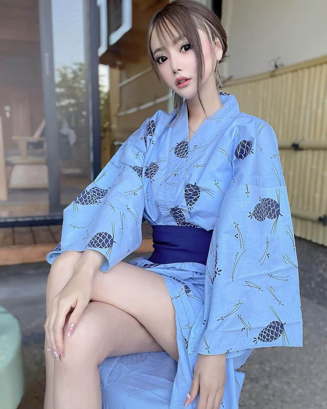 葉月芽生さんのインスタグラム写真 - (葉月芽生Instagram)「👘×♨  脚とおっぱいどっち派？😍💓  #leg  #yukata  #hotsprings  #脚  #浴衣」5月31日 18時53分 - mei_hazuki