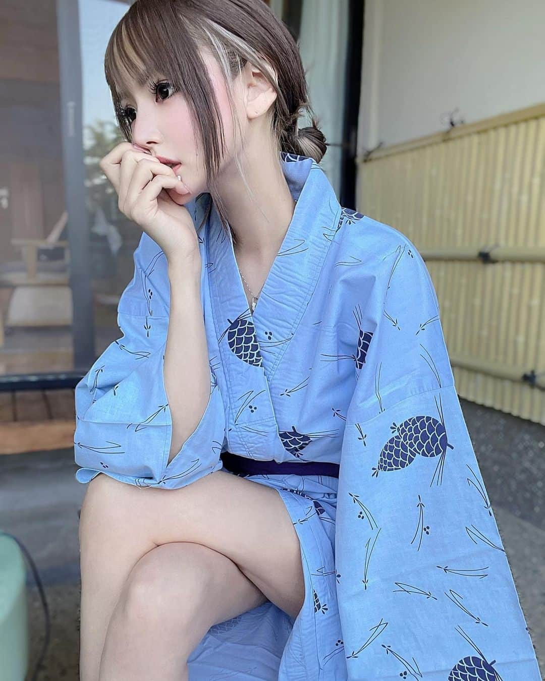 葉月芽生さんのインスタグラム写真 - (葉月芽生Instagram)「👘×♨  脚とおっぱいどっち派？😍💓  #leg  #yukata  #hotsprings  #脚  #浴衣」5月31日 18時53分 - mei_hazuki