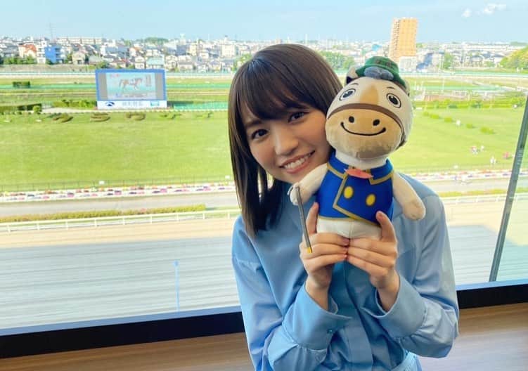 大原優乃さんのインスタグラム写真 - (大原優乃Instagram)「この度、 浦和競馬のイメージキャラクターに 就任させていただきました🏇✨  そして、本日は、 任命式に出席させていただきました。  10Rでは、 自分の名前が入ったレース名に 震え上がりました…一生の思い出です…  浦和競馬の事を知り、 私なりに魅力をお伝えできるよう 努めさせていただきます。 応援よろしくお願いいたします！」6月1日 21時31分 - yuno_ohara