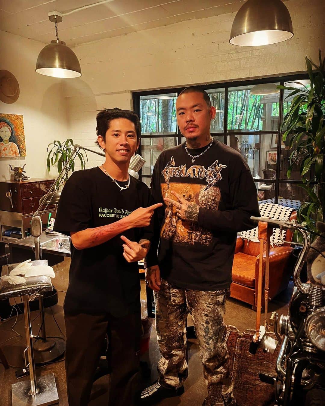 Taka さんのインスタグラム写真 - (Taka Instagram)「Finally I got tattoos from this legend @_dr_woo_」6月2日 2時45分 - 10969taka