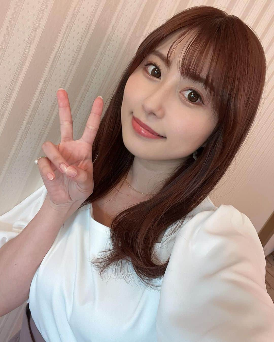 成瀬心美さんのインスタグラム写真 - (成瀬心美Instagram)「✌️🥸  昨日撮った自撮り 何を見ても ピースしかしていない、、  何か他に バリエーションはないものか🤔  #いえーい #ぴすぴす #✌️」6月2日 15時26分 - coco3ndazo