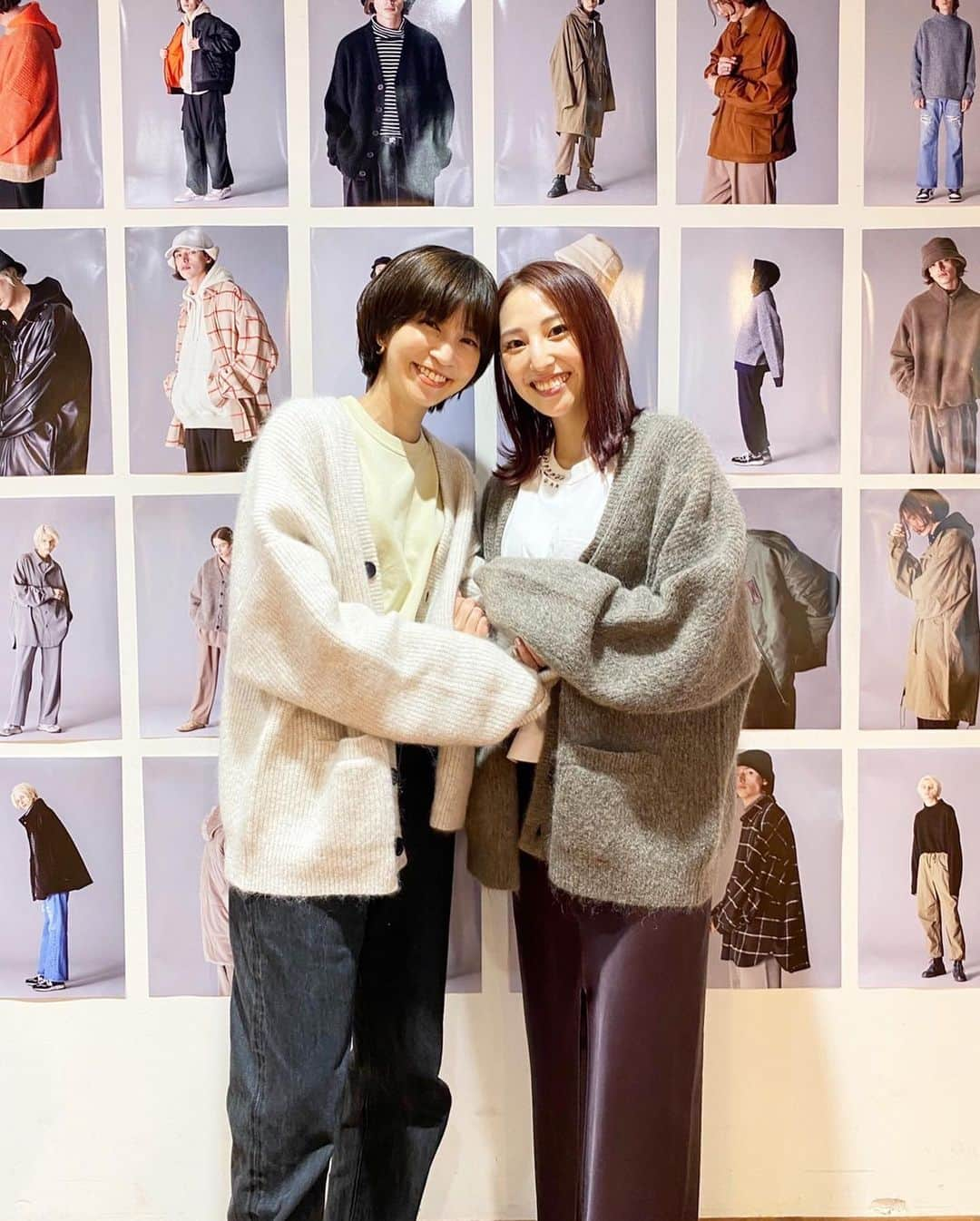 安田美沙子さんのインスタグラム写真 - (安田美沙子Instagram)「パパの展示会へ。。 私は1.5日くらい参加✨沢山お友達に会えました🤍🤍🤍全員とは撮れてないけど。。  こどもたちにも、パパの働く姿を見て貰えてよかった✨  来てくれたみなさんありがとう❤️  てんやわんやな私をサポートしてくれた友達、ありがとう✨✨✨  #ありがとう #exhibition #aw #friends #thanks #soulmate #love @yuma_516  @hanateeeeee  @hinata_official__  @chihiro__fujita  @0414saori」6月3日 10時34分 - yasuda_misako