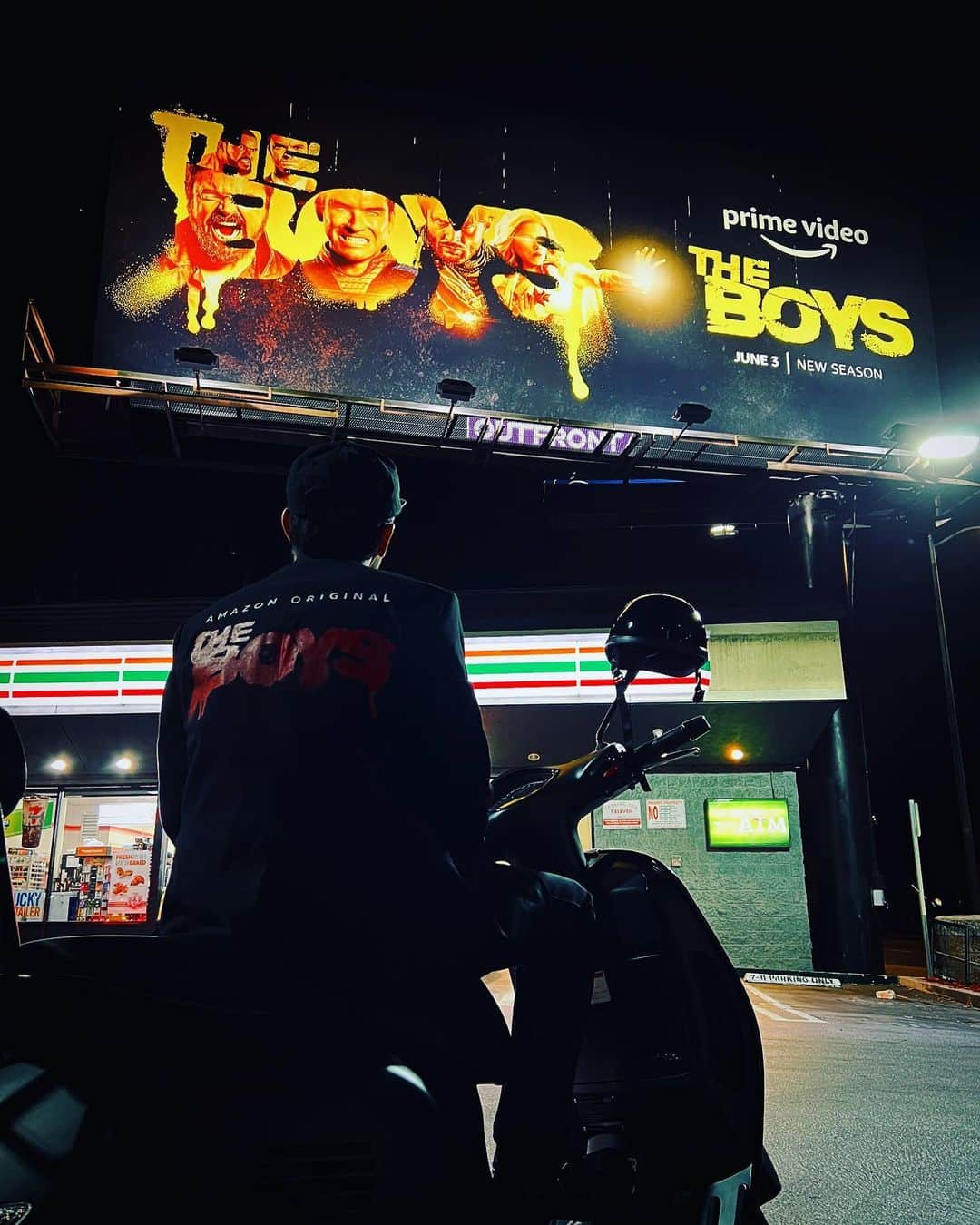 綾部祐二さんのインスタグラム写真 - (綾部祐二Instagram)「The Boys Season 3 is here! June 3, 2022.   #TheBoys  #TheBoysTV   #ザボーイズ」6月3日 14時12分 - yujiayabe