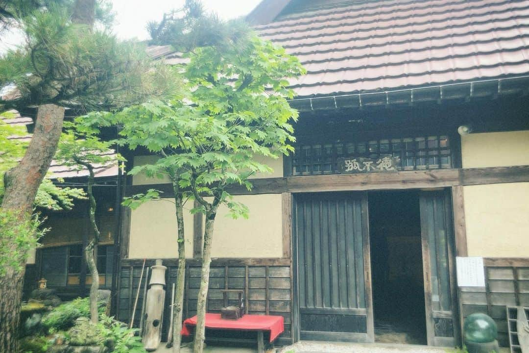 早瀬あやさんのインスタグラム写真 - (早瀬あやInstagram)「酒田の山奥にある「大松屋」  囲炉裏もあって素敵な雰囲気でした✨  お蕎麦すごく美味しかった〜  #大松屋 #生石大松家 #山形 #酒田グルメ #酒田ランチ」6月3日 15時43分 - hayase_aya