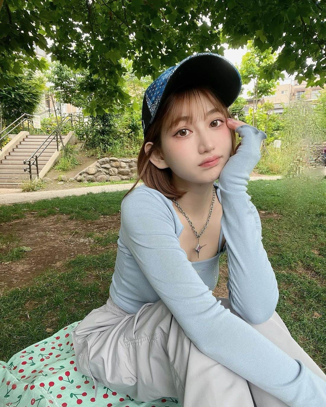 月城まゆさんのインスタグラム写真 - (月城まゆInstagram)「つゅこないでぇ🥵🥵🥵  #ootd #gal #streetstyle #streetfashion #japanesegirl #picnic」6月3日 20時28分 - xo_mayu_xo