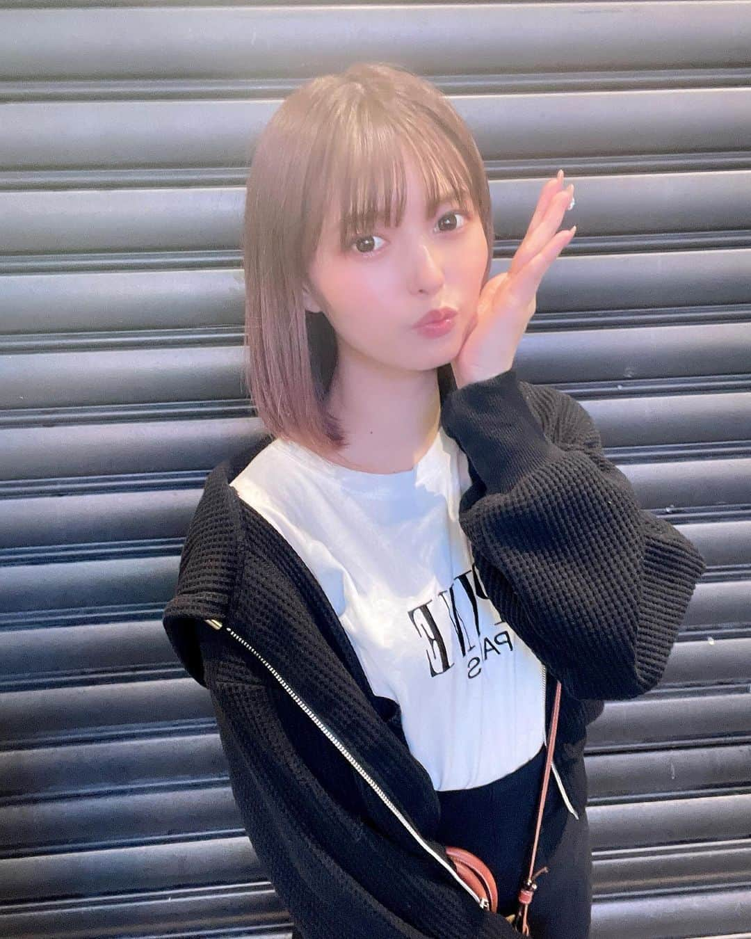 新井椎夏さんのインスタグラム写真 - (新井椎夏Instagram)「カラフル😍😍」6月3日 21時28分 - elsy_shiina