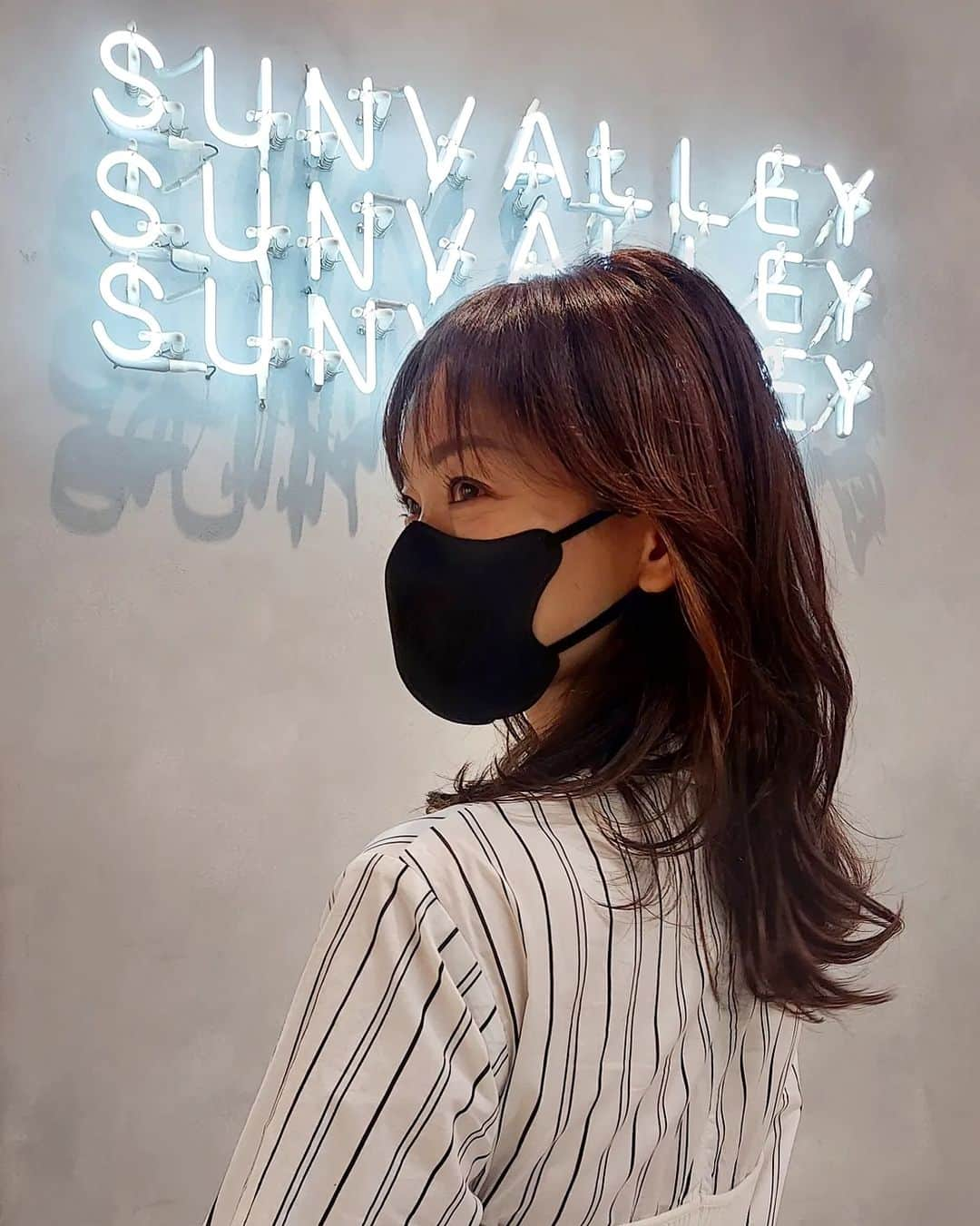 佐藤純さんのインスタグラム写真 - (佐藤純Instagram)「SUNVALLEYでカット&カラー💕  @_sunvalley_   カラーもカットもしぶけんにお任せ‼️  @shibuken_sunvalley  ハイライトも入れてもらったよ～😉  トリートメントもして、サラッサラ✨  髪が綺麗になると気分上がる～😆  ルンルン🎶  #sunvalley #サンバレー #渋谷謙太郎 さん #表参道 #ヘアカット #カラー #トリートメント #美容室 #ママ #ママモデル #モデル #mama #mamamodel #model」6月3日 23時21分 - junsatoidea