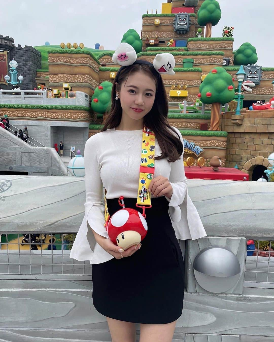 美女美容事情さんのインスタグラム写真 - (美女美容事情Instagram)「《NINTENDO☆WORLD✴︎💚❤️》 *⁠ 今回ご紹介させて頂きますのは!!👀❤︎⁠⠀ Rinoさん< @rinono418 >の素敵なお写真📸⁠⠀⁠⠀⁠⠀⁠ *⁠⠀⁠⠀⁠⠀⁠⠀ USJのマリオの世界に可愛すぎる美女💖☺️ テレサとキノコでさらに可愛さUP!!🌟🍄 *⠀⁠⠀⁠⠀⁠⠀⁠⠀ Rinoさん< @rinono418 > ⁠⠀⁠⠀⁠⠀⁠⠀ 素敵な投稿ありがとうございました👻✨ *⠀⁠⠀⁠⠀⁠⠀⁠⠀ Rinoさんのアカウントには他にも素晴らしい投稿が沢山ありますので是非覗いてみてくださいね💁‍♀️💙⁠⠀⁠⠀⁠⠀⁠⠀ *⠀⁠⠀⁠⠀⁠⠀⁠⠀ △▼△▼△▼△▼△▼△▼△▼△▼△▼ ⁠⠀⁠⠀⁠⠀ ❤🧡💛「美女美容事情」💚💙💜⠀⠀⠀⠀⠀⠀⠀⠀⠀⠀⠀⠀⠀⠀⁠⠀⁠⠀⁠⠀⁠⠀⁠⠀ 👇掲載ご希望の方は👇⠀⠀⠀⠀⠀⠀⠀⠀⠀⠀⠀⠀⠀⠀⠀⁠⠀⁠⠀⁠⠀⁠⠀⁠⠀ @b_b_j.jタグ付けと🖤 #ビジョビ ⁠⠀ 🖤タグ付けお願いします✨⠀⠀⠀⠀⠀⠀⠀⠀⠀⠀⠀⠀⠀⠀⠀⁠⠀⁠⠀⁠⠀⁠⠀⁠⠀ △▼△▼△▼△▼△▼△▼△▼△▼△▼ ⁠⠀⁠ #ユニバ #ユニバコーデ #マリオ #ユニバーサルスタジオジャパン  #スーパーニンテンドーワールド #usj #usjコーデ #frayid #snidel」6月4日 18時05分 - b_b_j.j