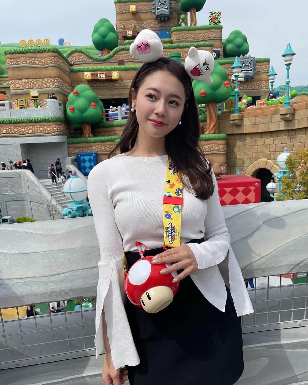 美女美容事情さんのインスタグラム写真 - (美女美容事情Instagram)「《NINTENDO☆WORLD✴︎💚❤️》 *⁠ 今回ご紹介させて頂きますのは!!👀❤︎⁠⠀ Rinoさん< @rinono418 >の素敵なお写真📸⁠⠀⁠⠀⁠⠀⁠ *⁠⠀⁠⠀⁠⠀⁠⠀ USJのマリオの世界に可愛すぎる美女💖☺️ テレサとキノコでさらに可愛さUP!!🌟🍄 *⠀⁠⠀⁠⠀⁠⠀⁠⠀ Rinoさん< @rinono418 > ⁠⠀⁠⠀⁠⠀⁠⠀ 素敵な投稿ありがとうございました👻✨ *⠀⁠⠀⁠⠀⁠⠀⁠⠀ Rinoさんのアカウントには他にも素晴らしい投稿が沢山ありますので是非覗いてみてくださいね💁‍♀️💙⁠⠀⁠⠀⁠⠀⁠⠀ *⠀⁠⠀⁠⠀⁠⠀⁠⠀ △▼△▼△▼△▼△▼△▼△▼△▼△▼ ⁠⠀⁠⠀⁠⠀ ❤🧡💛「美女美容事情」💚💙💜⠀⠀⠀⠀⠀⠀⠀⠀⠀⠀⠀⠀⠀⠀⁠⠀⁠⠀⁠⠀⁠⠀⁠⠀ 👇掲載ご希望の方は👇⠀⠀⠀⠀⠀⠀⠀⠀⠀⠀⠀⠀⠀⠀⠀⁠⠀⁠⠀⁠⠀⁠⠀⁠⠀ @b_b_j.jタグ付けと🖤 #ビジョビ ⁠⠀ 🖤タグ付けお願いします✨⠀⠀⠀⠀⠀⠀⠀⠀⠀⠀⠀⠀⠀⠀⠀⁠⠀⁠⠀⁠⠀⁠⠀⁠⠀ △▼△▼△▼△▼△▼△▼△▼△▼△▼ ⁠⠀⁠ #ユニバ #ユニバコーデ #マリオ #ユニバーサルスタジオジャパン  #スーパーニンテンドーワールド #usj #usjコーデ #frayid #snidel」6月4日 18時05分 - b_b_j.j