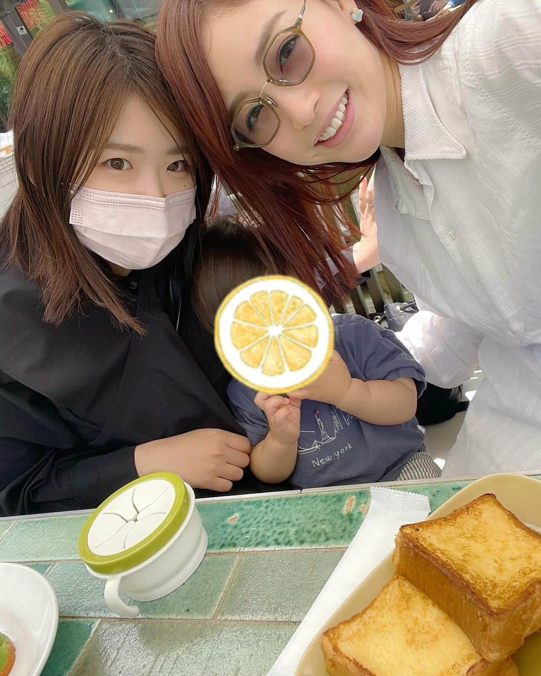 新井恵理那さんのインスタグラム写真 - (新井恵理那Instagram)「こどもってきれい♪ 新しくてプチプチしててきれい♪こころもきれい♪オンラインであーんしてくれるのだから♪えりおばちゃんはすっかりアホ面です。笑 親友の子にやっと会えた♪ 立派な親になっている友人を尊敬するし、時の経過を感じさせられてしみじみしちゃいますね(o^^o) #あーん #新井恵理那 #centforce」6月5日 22時16分 - elina_arai