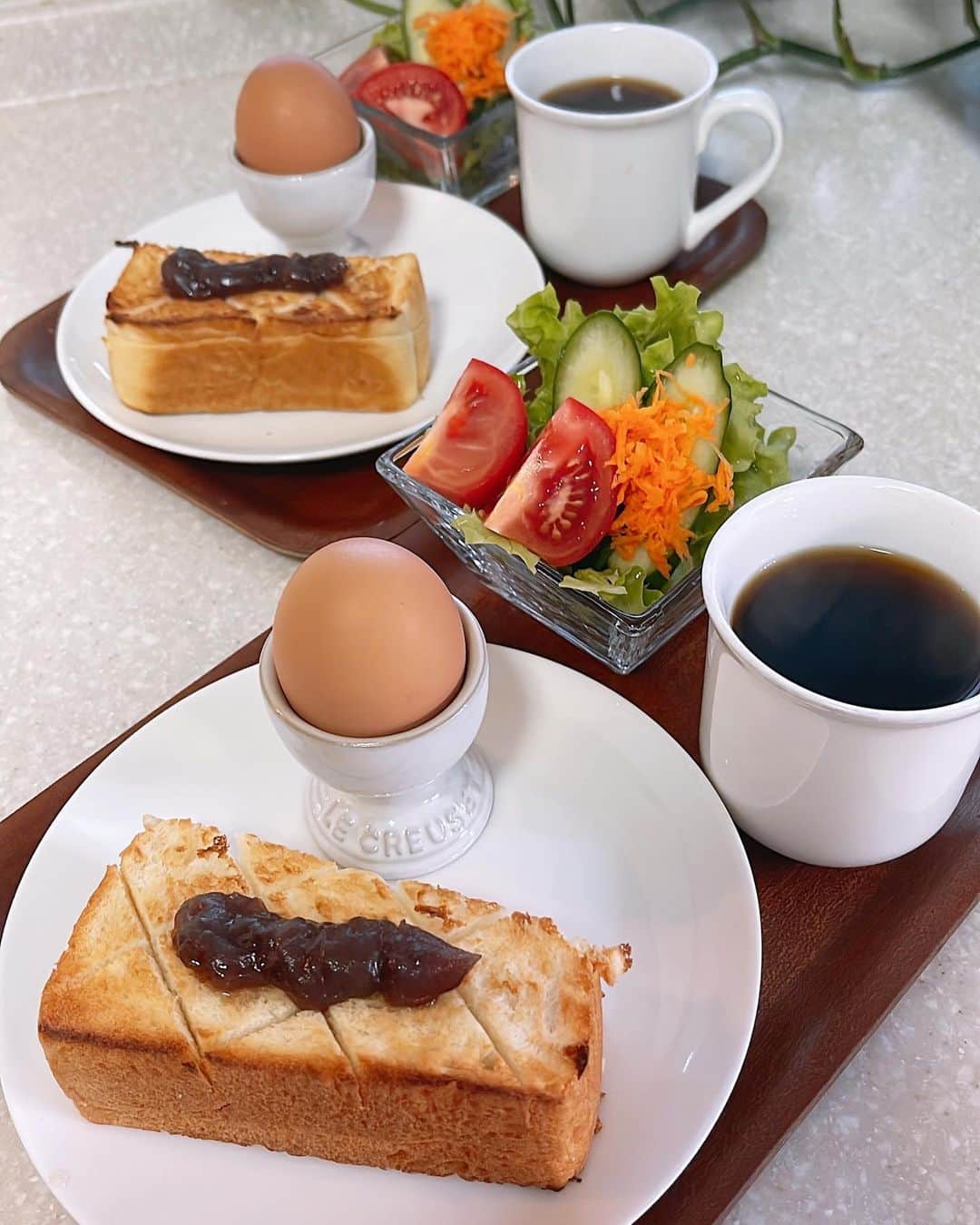 水谷雅子さんのインスタグラム写真 - (水谷雅子Instagram)「おはようございます。☔️ 今週もどうぞよろしくお願いいたします。🐶😊 朝からまとまった雨が降っています。 気温は少し低めで過ごしやすいです。 今日は一日雨模様。　☔️ 余裕を持ってお出かけして下さいね！ 頑張って行ってらっしゃい😃❤️ #goodmorning #breakfast  #小倉トースト#ゆでたまご  #サラダ #ホットコーヒー珈琲 #水谷雅子#水谷雅子beautybook50の私 #水谷雅子の美容の秘訣シリーズ」6月6日 7時25分 - mizutanimasako