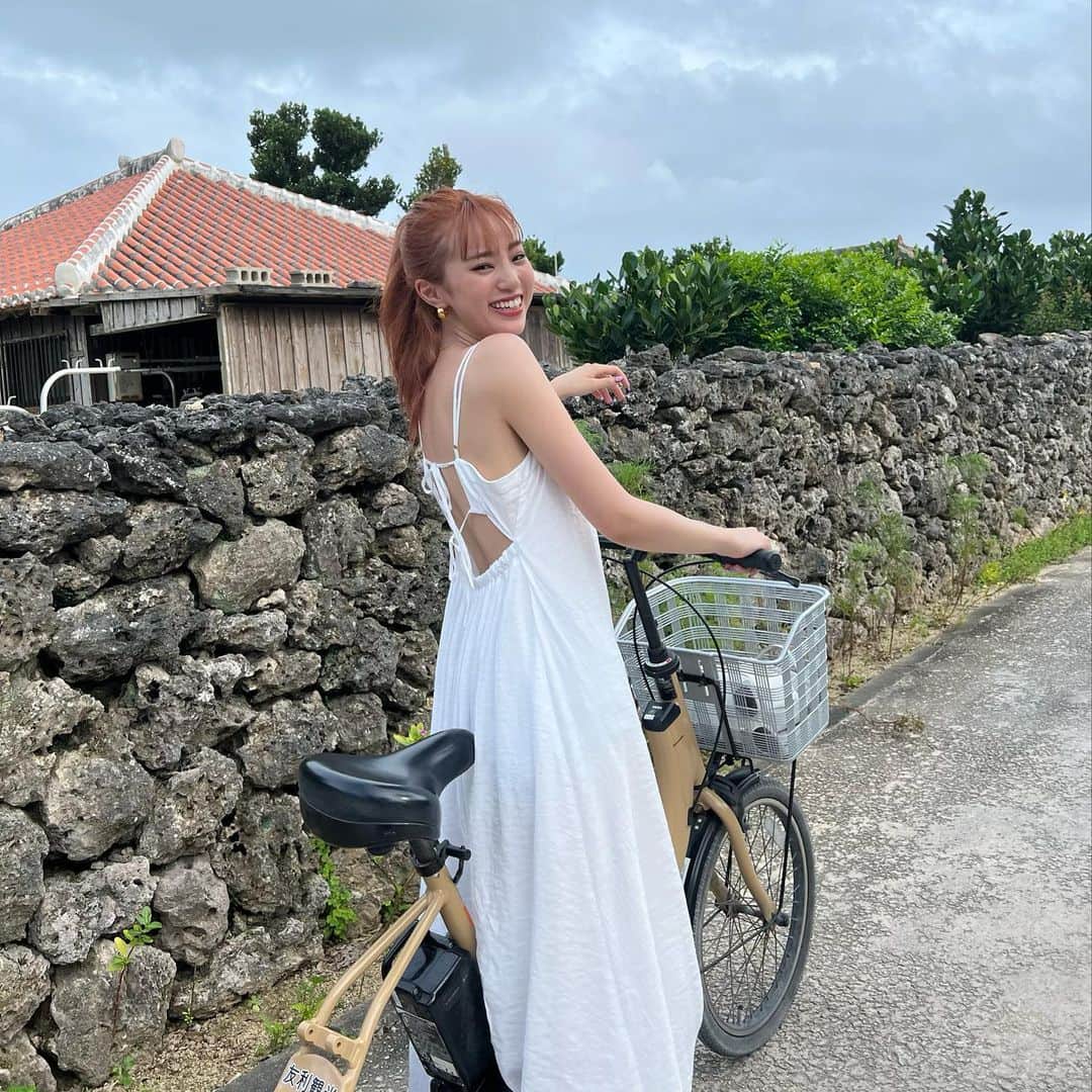中町綾さんのインスタグラム写真 - (中町綾Instagram)「自転車で島巡りしたの☀️ タイムスリップしたみたいな空間で素敵すぎた💙」6月6日 19時31分 - ayanakamachi