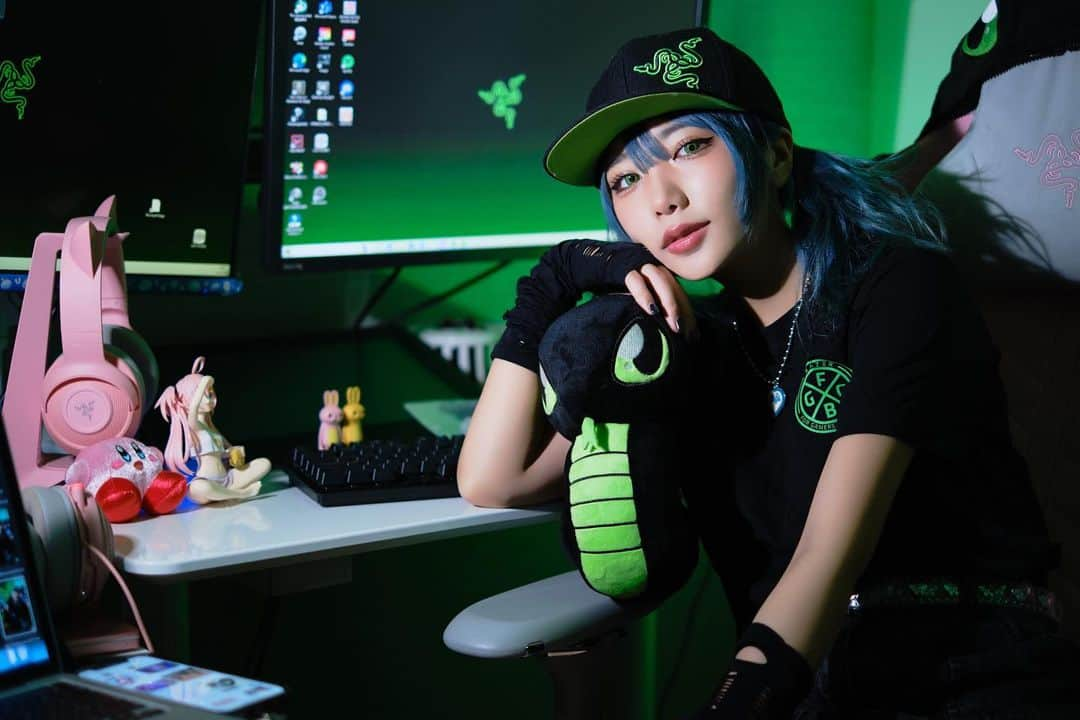 水沢柚乃さんのインスタグラム写真 - (水沢柚乃Instagram)「我が家🐍 . #teamrazer #razer #gamer #ゲーマー女子」6月7日 17時25分 - mizuyunosan_