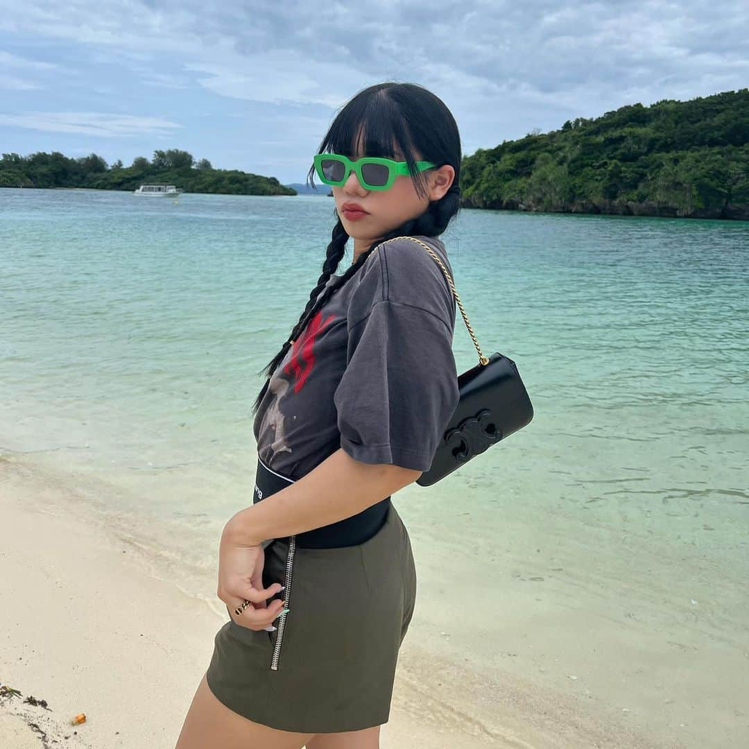 とうあさんのインスタグラム写真 - (とうあInstagram)「沖縄最終日 🌊🌺🌴 今回も最高の旅でした😌🫶🏻」6月7日 18時56分 - ___2toua2___