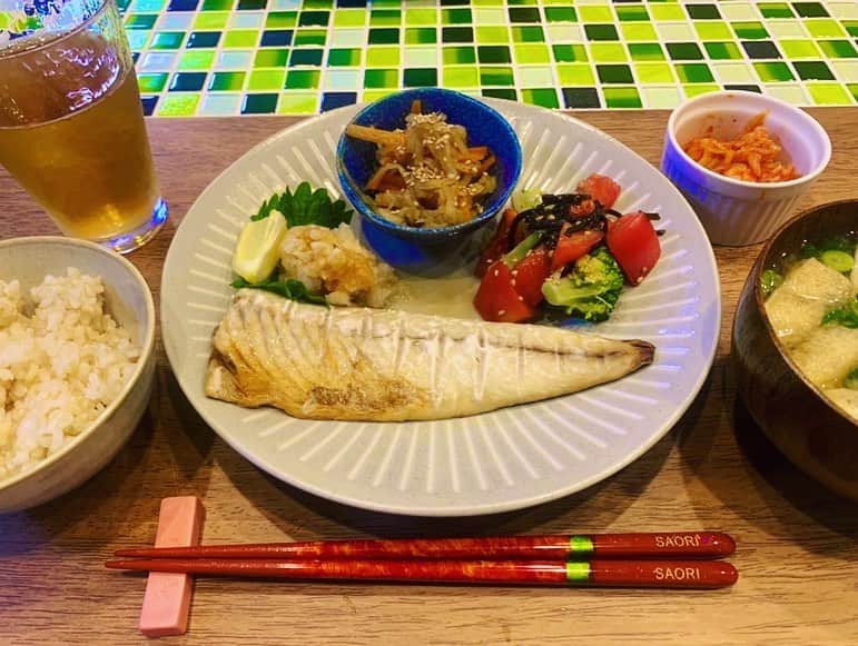 高橋沙織さんのインスタグラム写真 - (高橋沙織Instagram)「きちんとご飯作ってるよ。 美味しいよー！！  #料理 #新妻さおりん #さおりんごはん #主婦」6月8日 21時38分 - arumikan_saorin