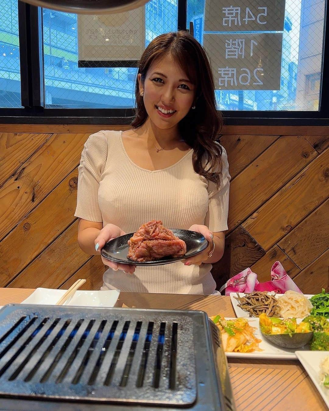 神谷麻美さんのインスタグラム写真 - (神谷麻美Instagram)「#ニクヨービ  #焼肉 全部美味しくて、幸せだぁ💖🥰💖🌈💖✨  飲めるロース、牛タン、ランプ美味しすぎ🥰💖✨  #NIKUYO-BI 💗💫 #町田焼肉 #町田グルメ #町田ホルモン」6月8日 22時21分 - asamice428