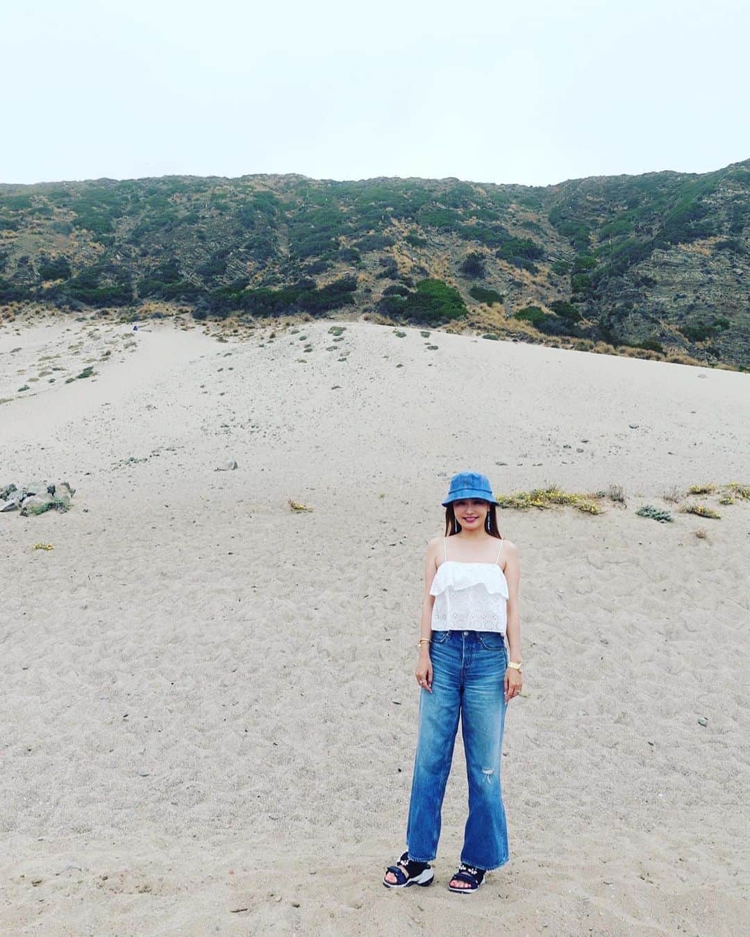 平子理沙さんのインスタグラム写真 - (平子理沙Instagram)「６月のビーチ。 良い風が吹いてます💚💙  #LA#lifestyle#fashion #beauty#travel#food#risahirako#平子理沙」6月9日 17時55分 - risa_hirako