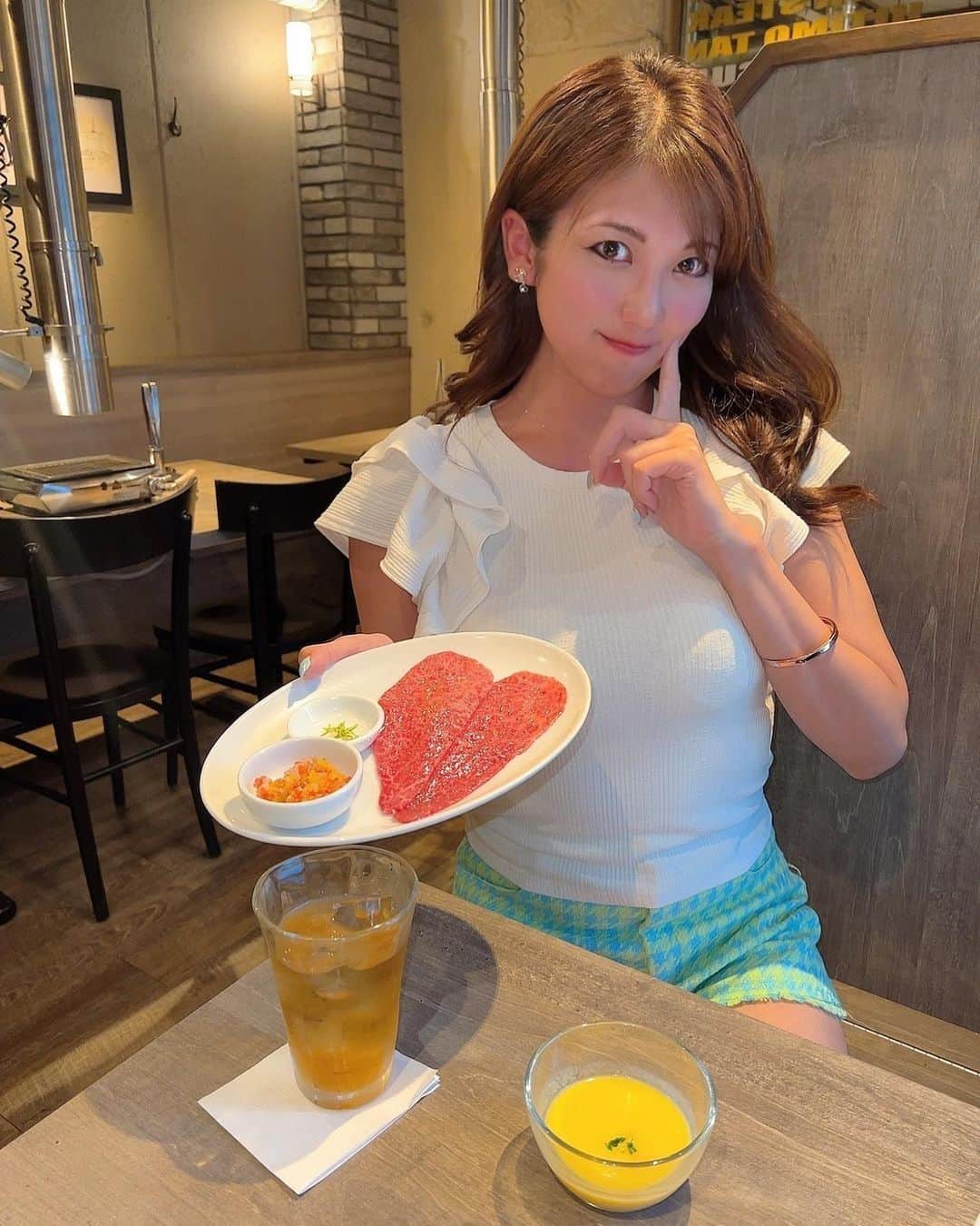 神谷麻美さんのインスタグラム写真 - (神谷麻美Instagram)「#うしごろバンビーナ　でSEASONAL コース 食べたよ💖✨  #焼肉　全部美味しすぎて、幸せ💖🐃💖🌈💖  毎回思う🥰💖 すき焼き好きすぎ〜🥰💖🐣💖✨   #五反田ディナー  #五反田グルメ」6月9日 19時49分 - asamice428