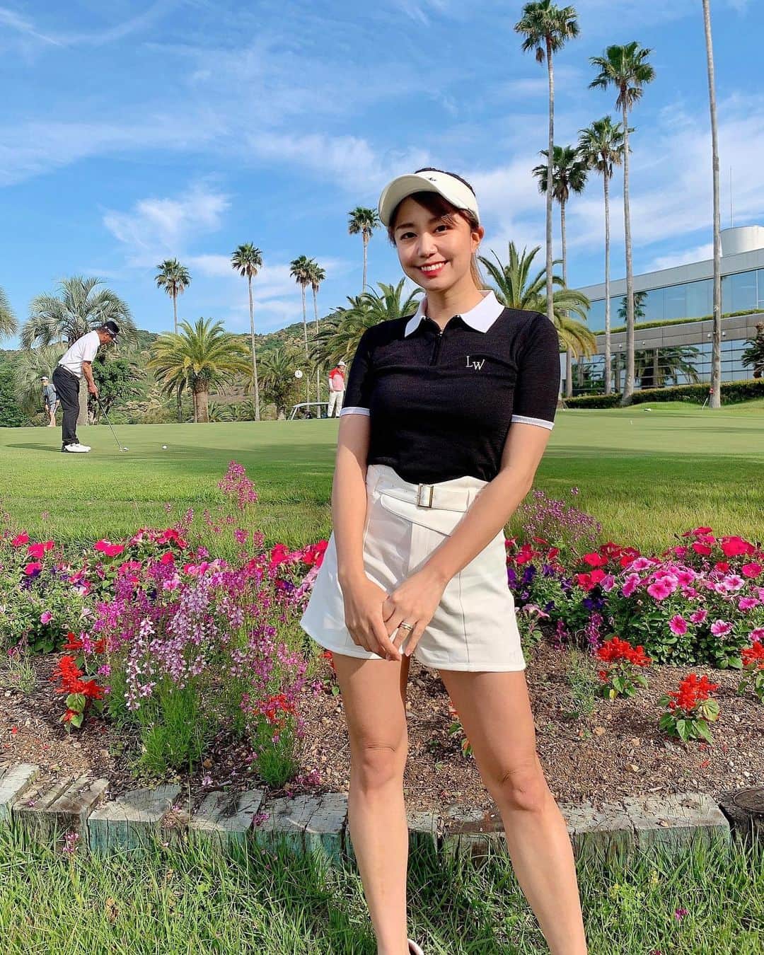 とくさきさんのインスタグラム写真 - (とくさきInstagram)「早くまた行きたいゴルフ場💕⛳️ . 何気に父が映っている1枚目笑」6月9日 19時55分 - tokusaki_golf