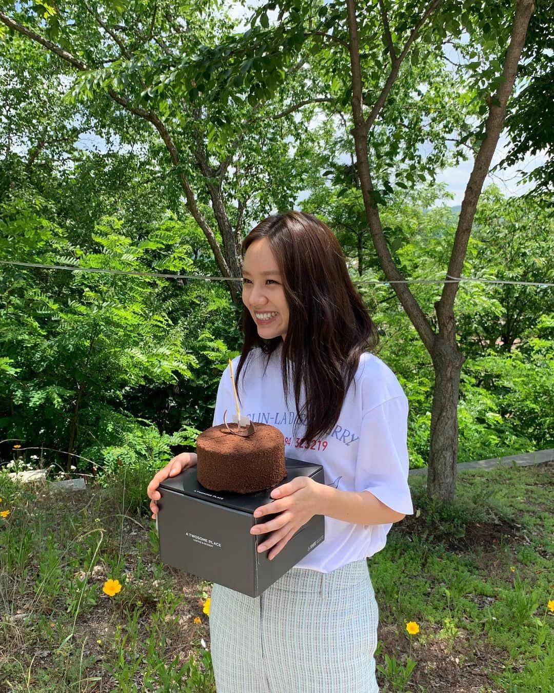 ヘリ さんのインスタグラム写真 - (ヘリ Instagram)「축하해주셔서 감사합니다 ❤️ 20220609」6月9日 22時49分 - hyeri_0609