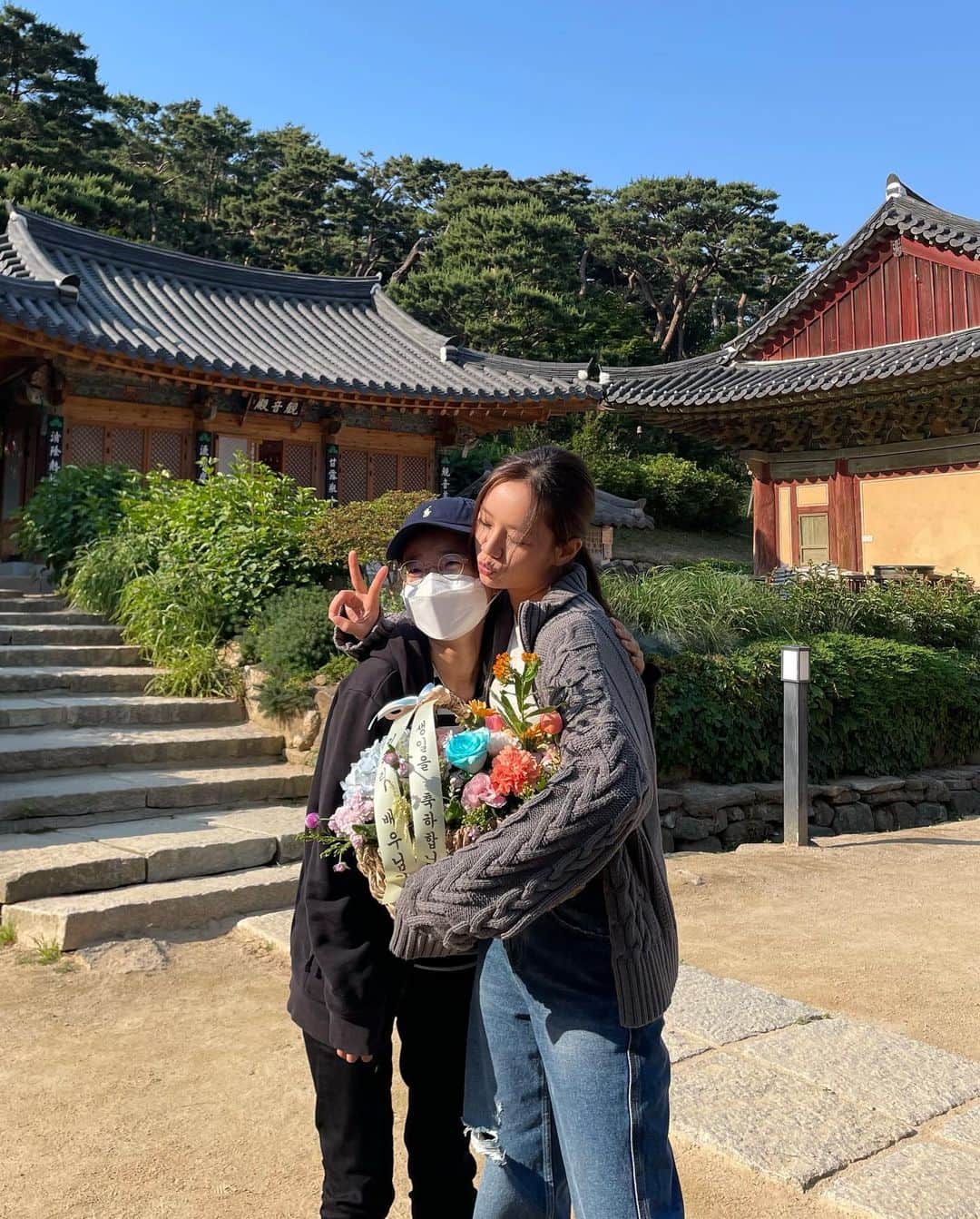 ヘリ さんのインスタグラム写真 - (ヘリ Instagram)「축하해주셔서 감사합니다 ❤️ 20220609」6月9日 22時49分 - hyeri_0609