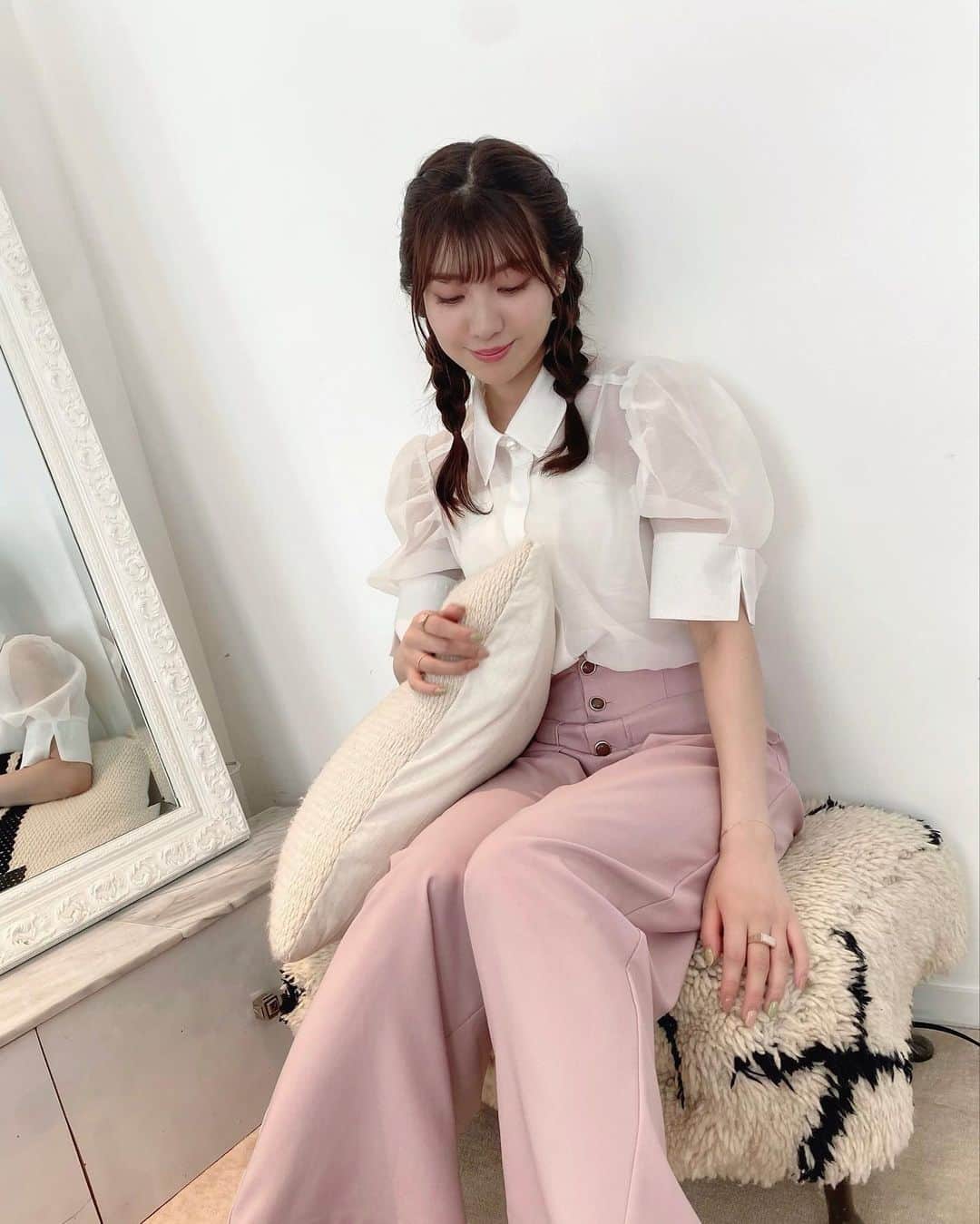 小玉梨々華さんのインスタグラム写真 - (小玉梨々華Instagram)「空とサカナのMVオフショット☁️」6月10日 20時31分 - ririka_kodama
