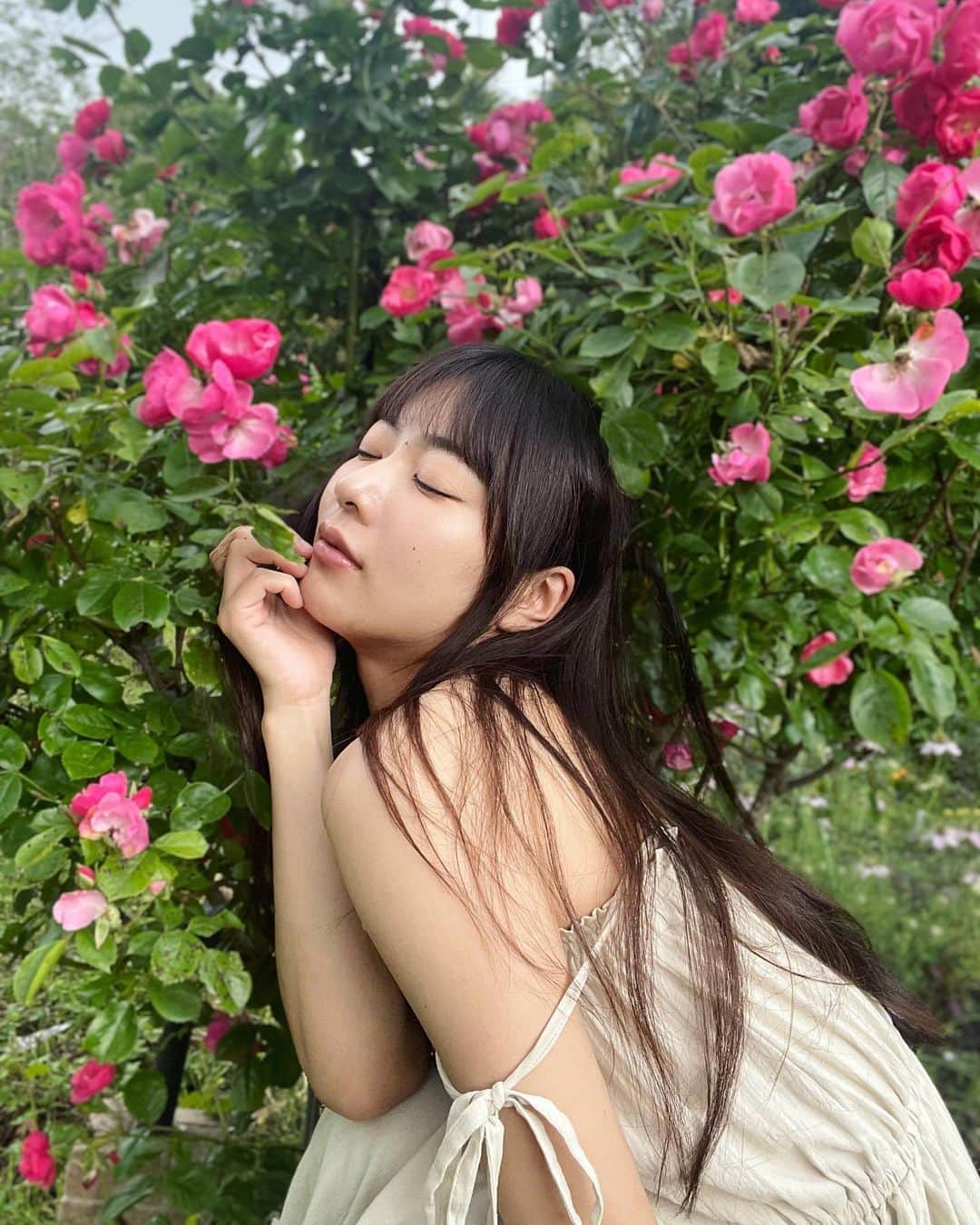 由愛可奈さんのインスタグラム写真 - (由愛可奈Instagram)「🌹...休日...🌙 みなさまの優しいコメントが本当に本当に嬉しいです！🙇‍♂️これからもどうか、仲良くしてくださ✨」6月11日 16時45分 - junmizukawa0