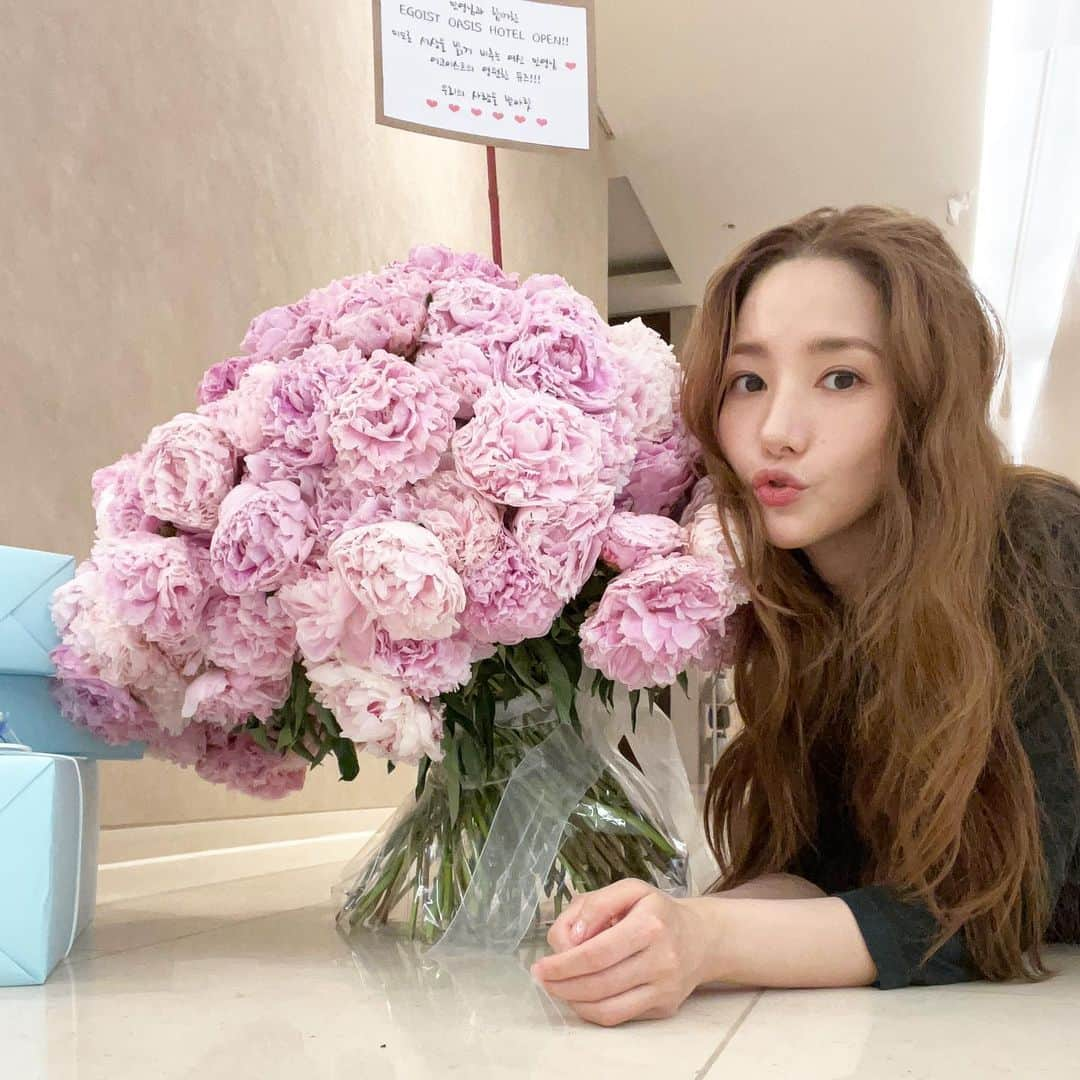 パク・ミニョンさんのインスタグラム写真 - (パク・ミニョンInstagram)「#peonylove」6月11日 19時50分 - rachel_mypark