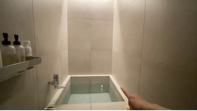 わちみなみさんのインスタグラム写真 - (わちみなみInstagram)「@saunatherapy_tokyo  YouTubeアップしました✨  ホテルスパ風の女性専用サウナ🌿 水風呂も大きくて、ゆったり。  ぜひ行ってみて！  #sauna #サウナ #貸切サウナ」6月11日 22時18分 - wacchime