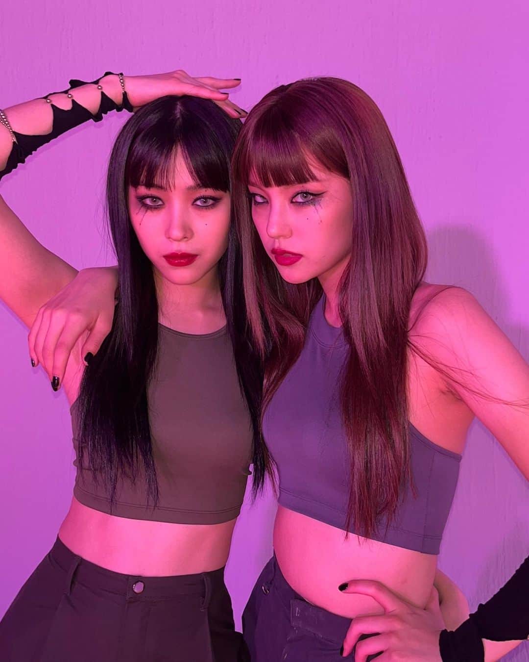 ITZYさんのインスタグラム写真 - (ITZYInstagram)「TWINS👯‍♀」6月11日 23時21分 - itzy.all.in.us