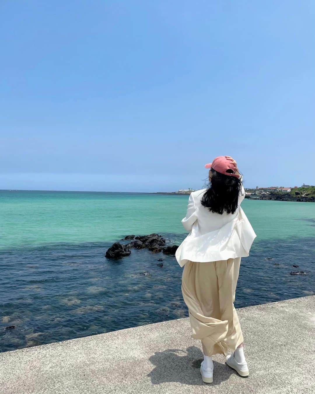 イム・スジョンさんのインスタグラム写真 - (イム・スジョンInstagram)「☀️🌬💘🌊」6月12日 16時39分 - soojunglim_