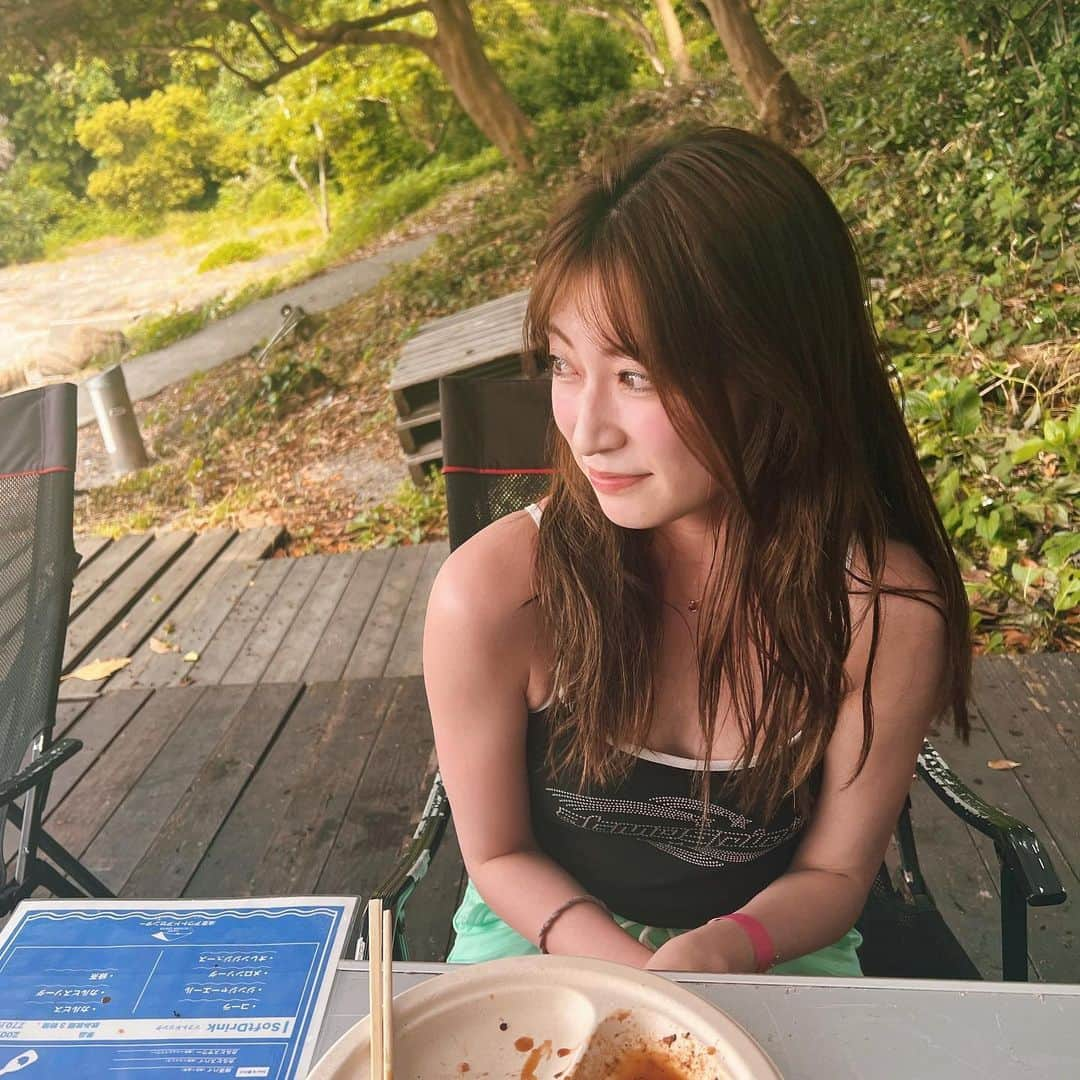 吉田朱里さんのインスタグラム写真 - (吉田朱里Instagram)「楽しかった休日BBQのVlog アップしたよー☺️♥️ 見てね🤍」6月12日 19時58分 - _yoshida_akari