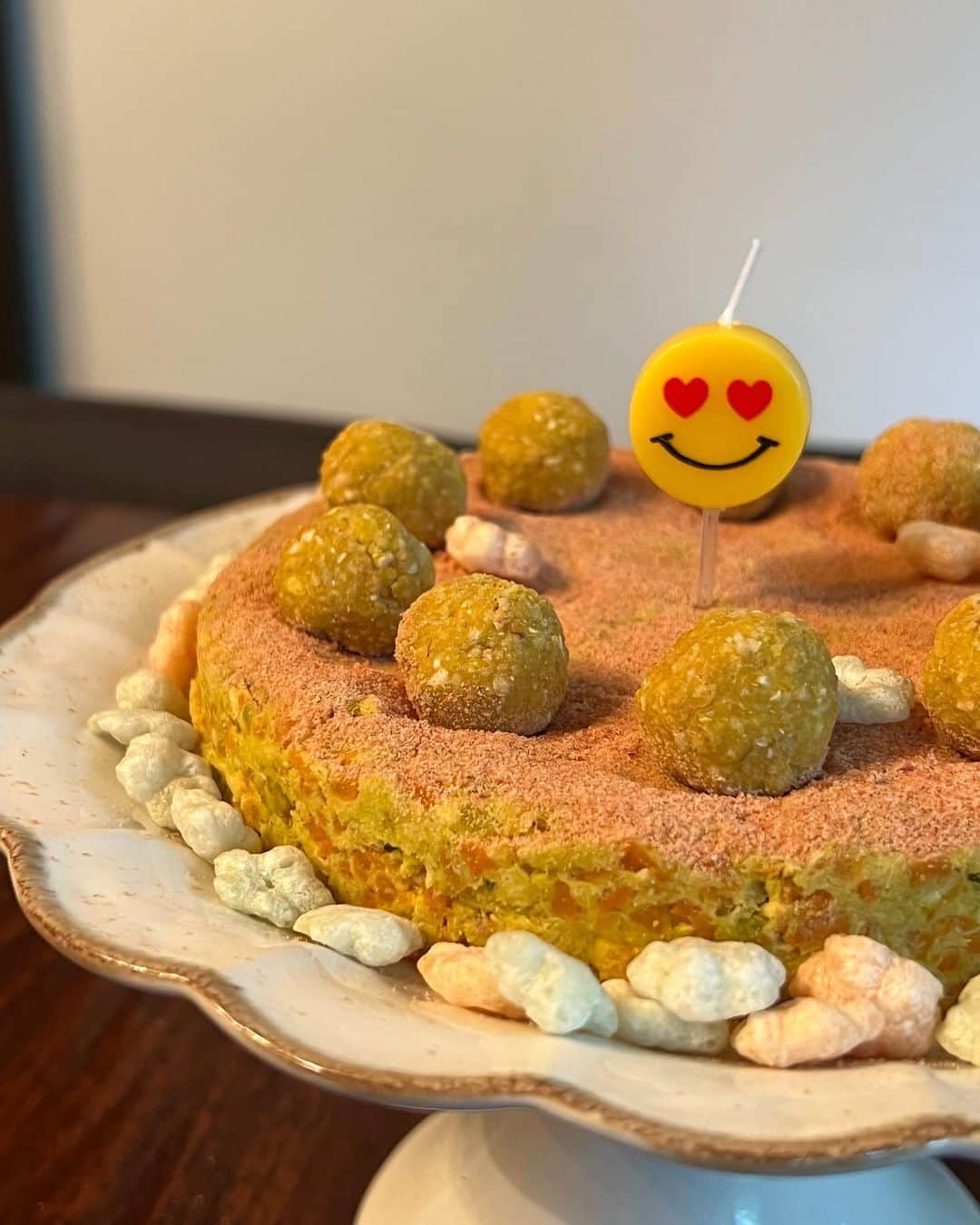 シン・セギョンさんのインスタグラム写真 - (シン・セギョンInstagram)「사랑이 생일 축하해💛✨」6月15日 18時51分 - sjkuksee