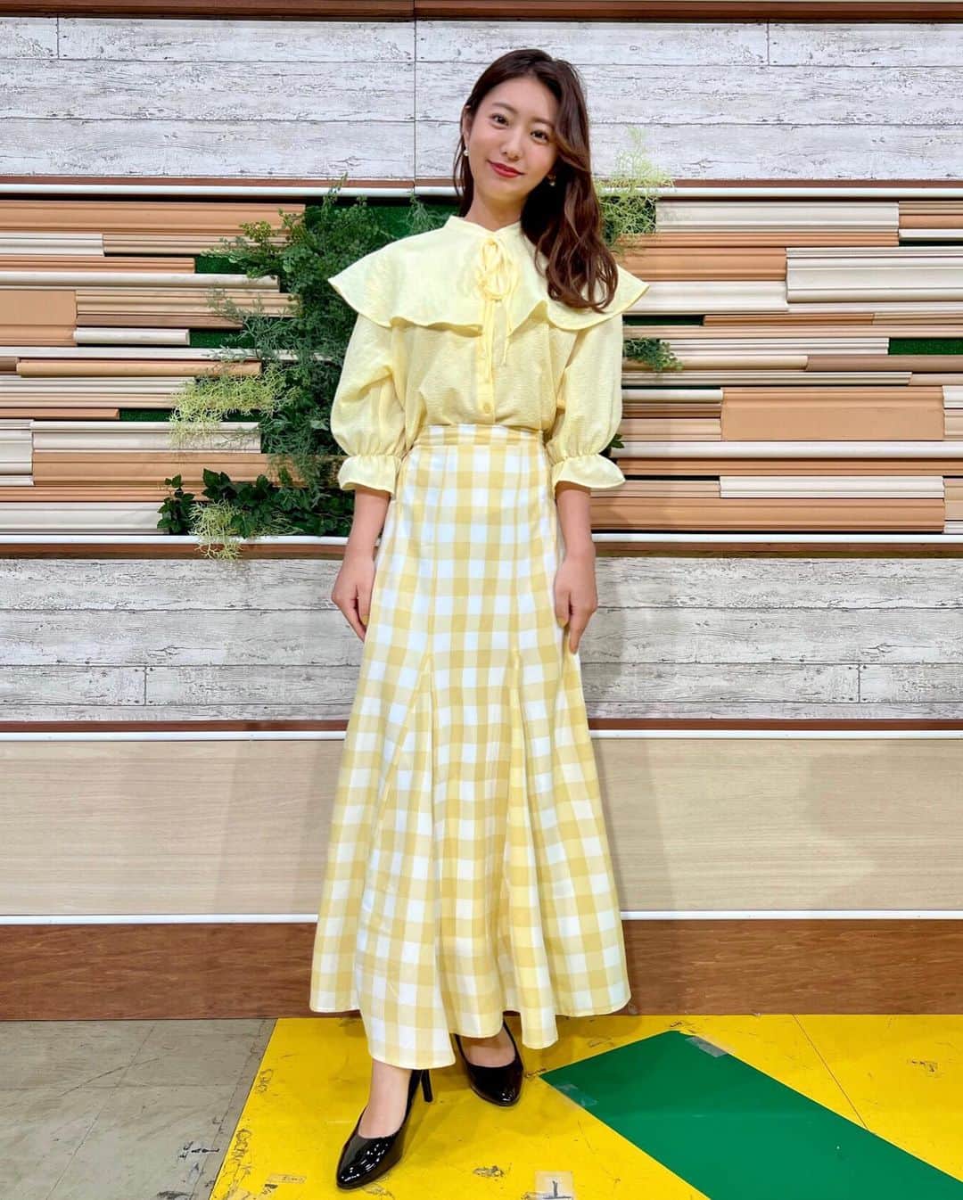 白戸ゆめのさんのインスタグラム写真 - (白戸ゆめのInstagram)「👗 . #東京インフォメーション #衣装 今週も #モニフラ 宜しくお願いします☺️✨」6月15日 20時08分 - yumeno.s_
