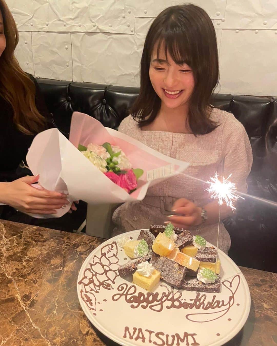 平嶋夏海さんのインスタグラム写真 - (平嶋夏海Instagram)「先日お友達にお誕生日お祝いしてもらってとっても嬉しい😘 ご飯のリクエストを聞かれたので、ワインを美味しく飲めるご飯でってお願いしました🍷 食べて飲んでしあわせでしたー😊」6月15日 23時03分 - natsuminsta528