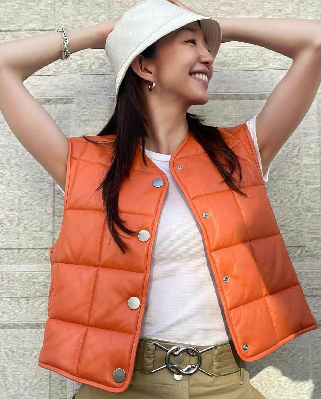 松島花さんのインスタグラム写真 - (松島花Instagram)「: Outfit🍊 BOTTEGAVENETA の お気に入りベスト🧡 色々着回しするの楽しみ🤭 : #BOTTEGAVENETA #ootd #outfit #hanaoutfit  #花私服 #私服」6月16日 14時18分 - hana_matsushima_official