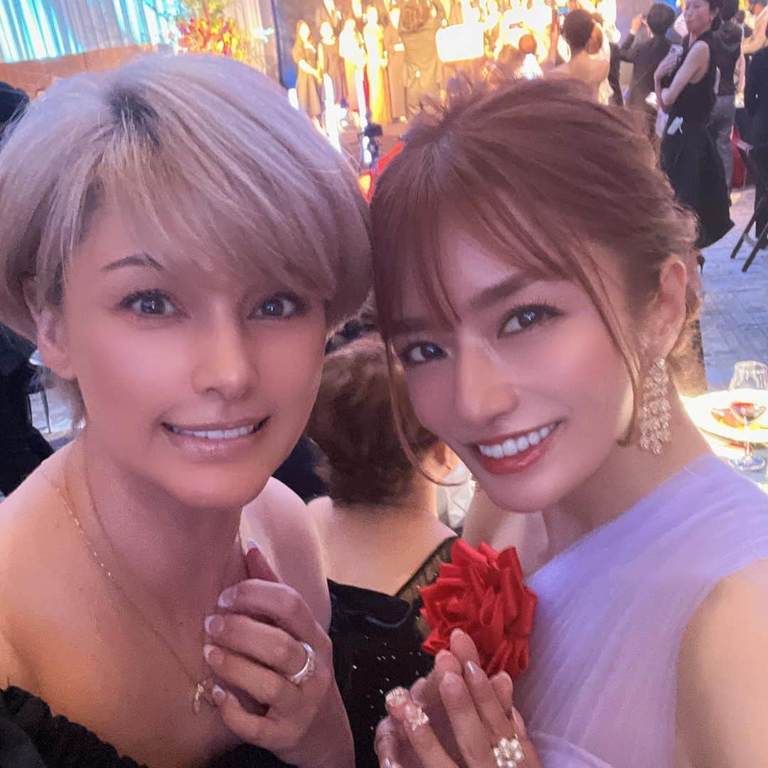 梅宮アンナさんのインスタグラム写真 - (梅宮アンナInstagram)「@sasakisasakihiroyuki  @nanasecat  @mayokawasaki  @erikokurosaki322  @hiroko_anzai_  @kenichi_ogura  @ray_super_therapist  @grandhyatttokyo   #プロラボエステ  #ファスティング  #パーティ  #相川七瀬さん❤️  #川崎真世さん #黒崎えりこさん  #安西ひろこちゃん  #おぐねーさん  #東野玲子さん  #みんなに久しぶりに会えた」6月17日 5時00分 - annaumemiya