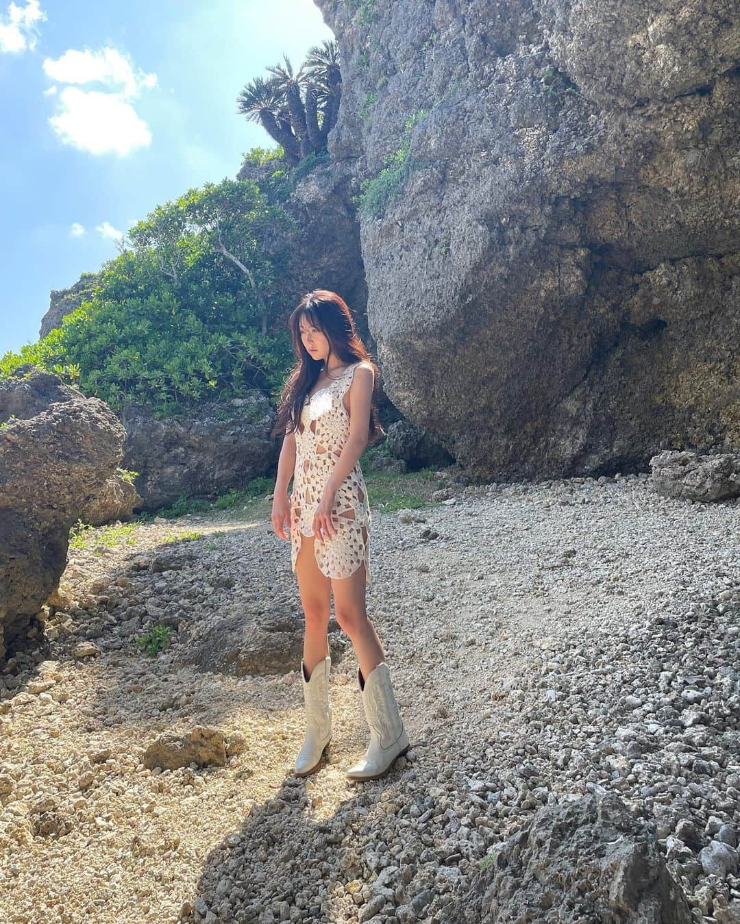 白間美瑠さんのインスタグラム写真 - (白間美瑠Instagram)「撮影場所は、沖縄☀️ #週プレ #オフショット」6月17日 15時46分 - shiro36run