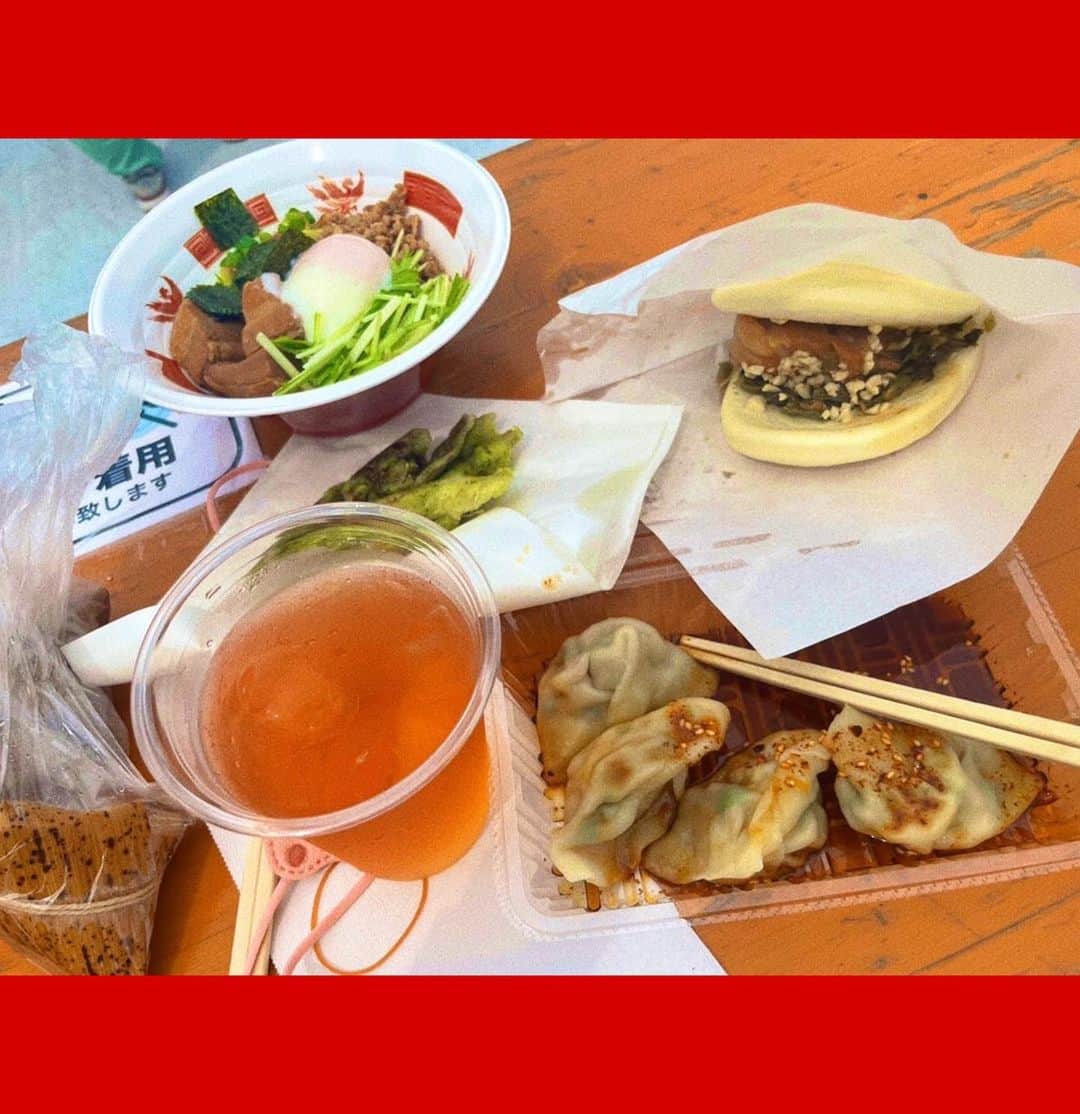 池谷実悠さんのインスタグラム写真 - (池谷実悠Instagram)「なんとか間に合った #台湾フェス 🇹🇼  食べたかった #割包 食べられて大満足！  #上野 #中華女子 #チャイナ服」6月17日 18時28分 - miyu_iketani