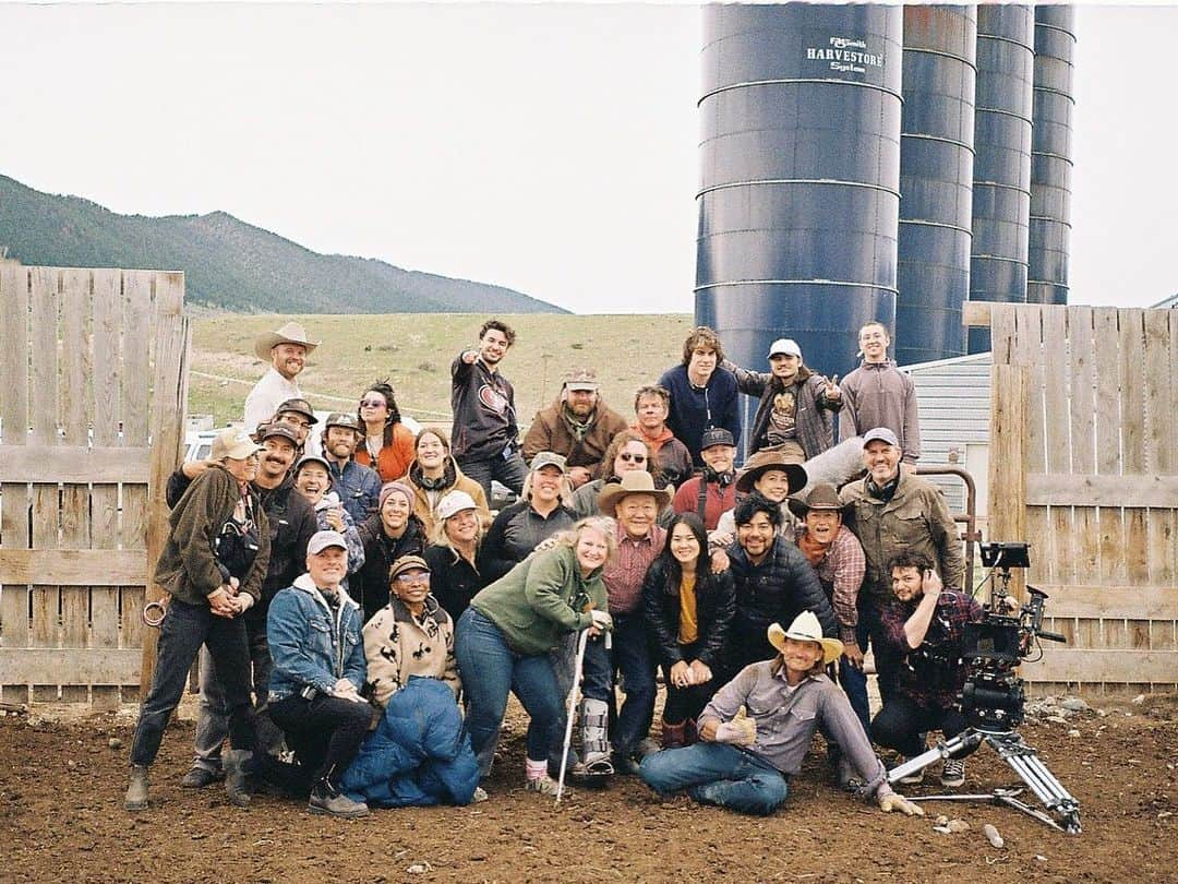 井浦新さんのインスタグラム写真 - (井浦新Instagram)「_ Wrap up❕✊🎉🙏  We are Tokyo Cowboy  #東京カウボーイ #tokyocowboy  #marc組」6月17日 19時22分 - el_arata_nest