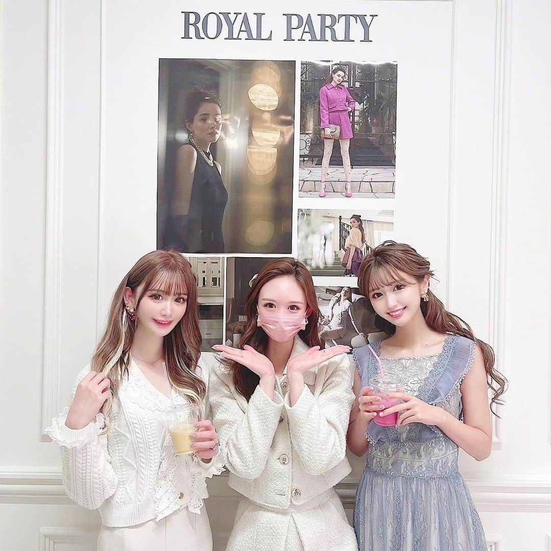 ゆうめろさんのインスタグラム写真 - (ゆうめろInstagram)「@royalparty_official の展示会に行ってきたよ💗 新作の可愛い洋服をGetできた🦋🫶🏻 早く着るの楽しみ〜〜₍ᐢ⸝⸝› ̫ ‹⸝⸝ᐢ₎ 久しぶりになおさんにもお会いできて嬉しかった☺️💓 ・ #royalparty  #ロイヤルパーティー  #展示会」6月17日 21時08分 - yk.o0