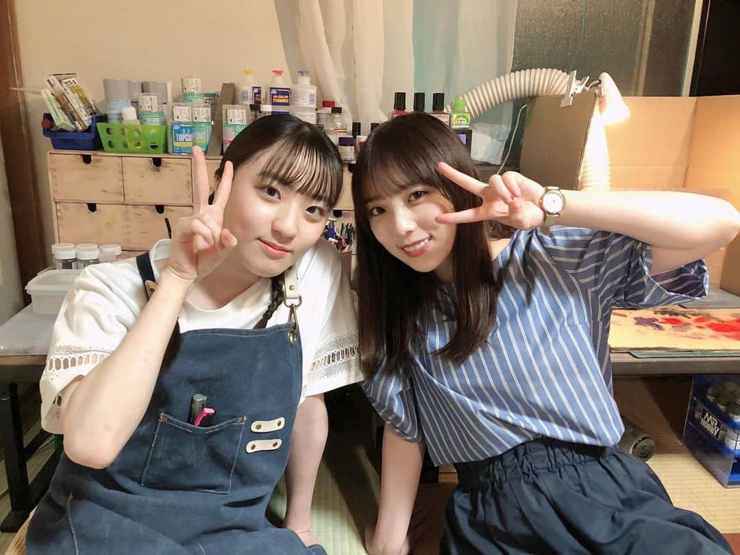 与田祐希さんのインスタグラム写真 - (与田祐希Instagram)「やっさんとちえみちゃん。🤖 お二人とのシーンは、実家のような安心感がありました たわいもない話が尽きなくてとても楽しい時間でした☺︎ ボバさん、えりちゃん、ありがとうー！  #量産型リコ #田中要次　さん #石川恵里加　ちゃん  (作詞作曲計画もしました。曲名は「くつした」切ない片想いソング)🧦」6月17日 21時09分 - yodayuuki_oimo