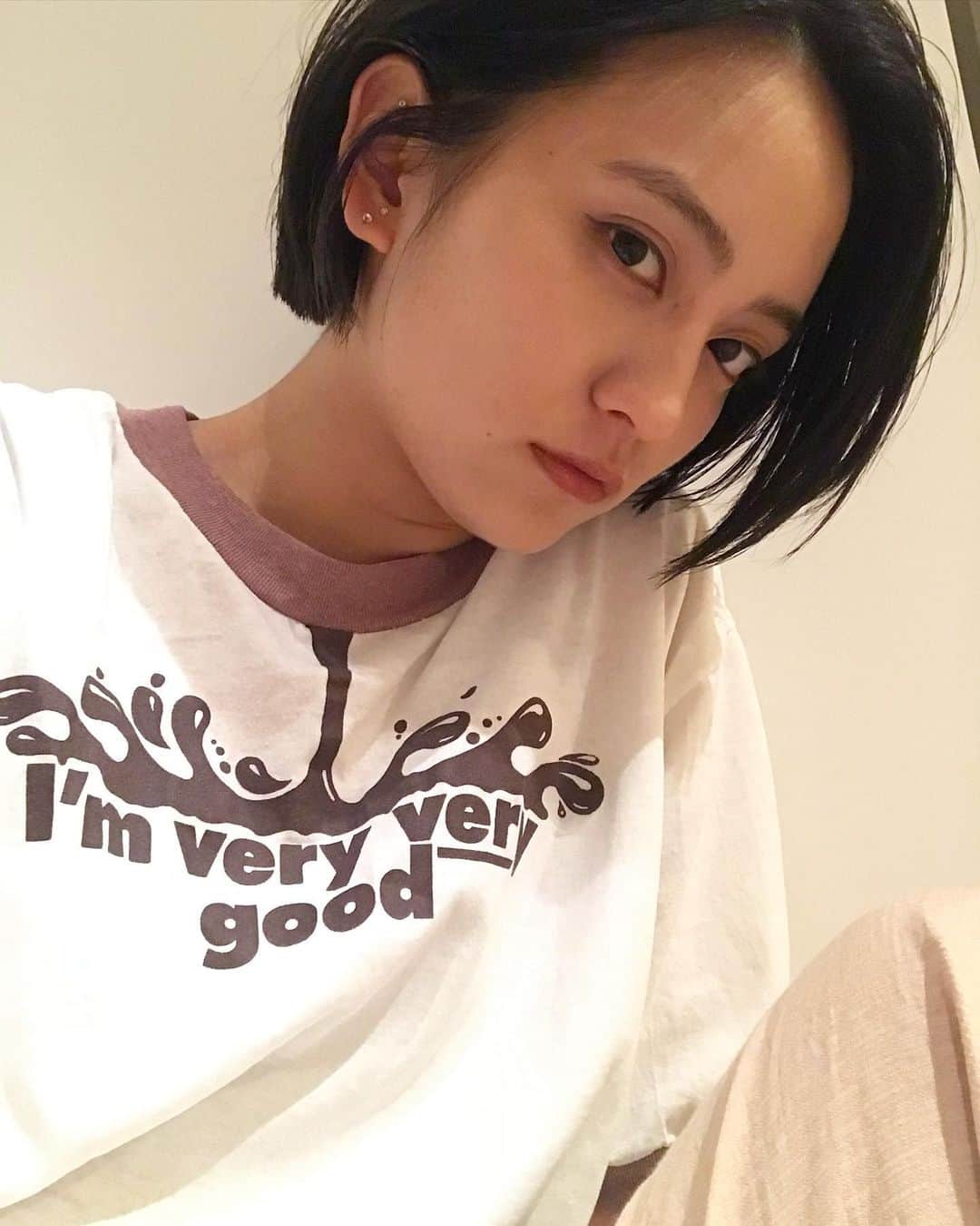 岡田結実さんのインスタグラム写真 - (岡田結実Instagram)「2020、7月え、もはや誰ってくらい。。。 いつかまたこんくらいには切りてえい」6月17日 22時45分 - okada_yui_official